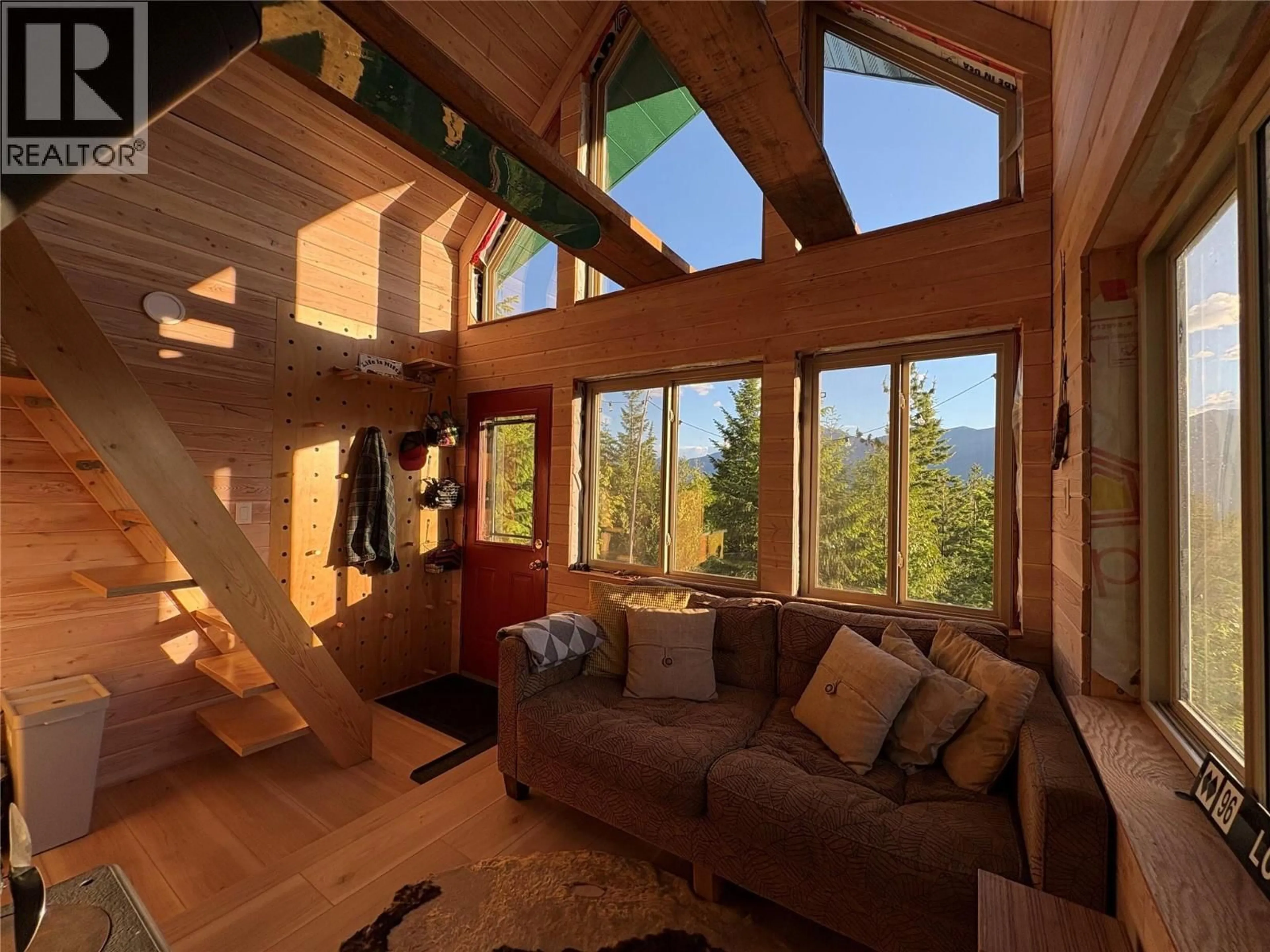 Living room with furniture, wood/laminate floor for Lot 10 CROWN CREEK FOREST ROAD, Gray Creek British Columbia V0B1S0