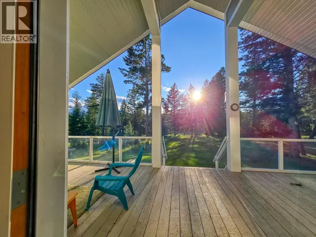 5226 JUNIPER HEIGHTS ROAD, Invermere 3