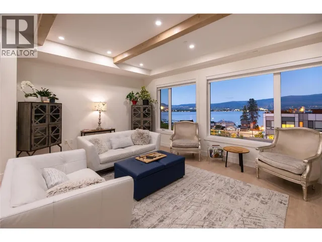 107 - 2100 CAMPBELL PLACE, West Kelowna 3