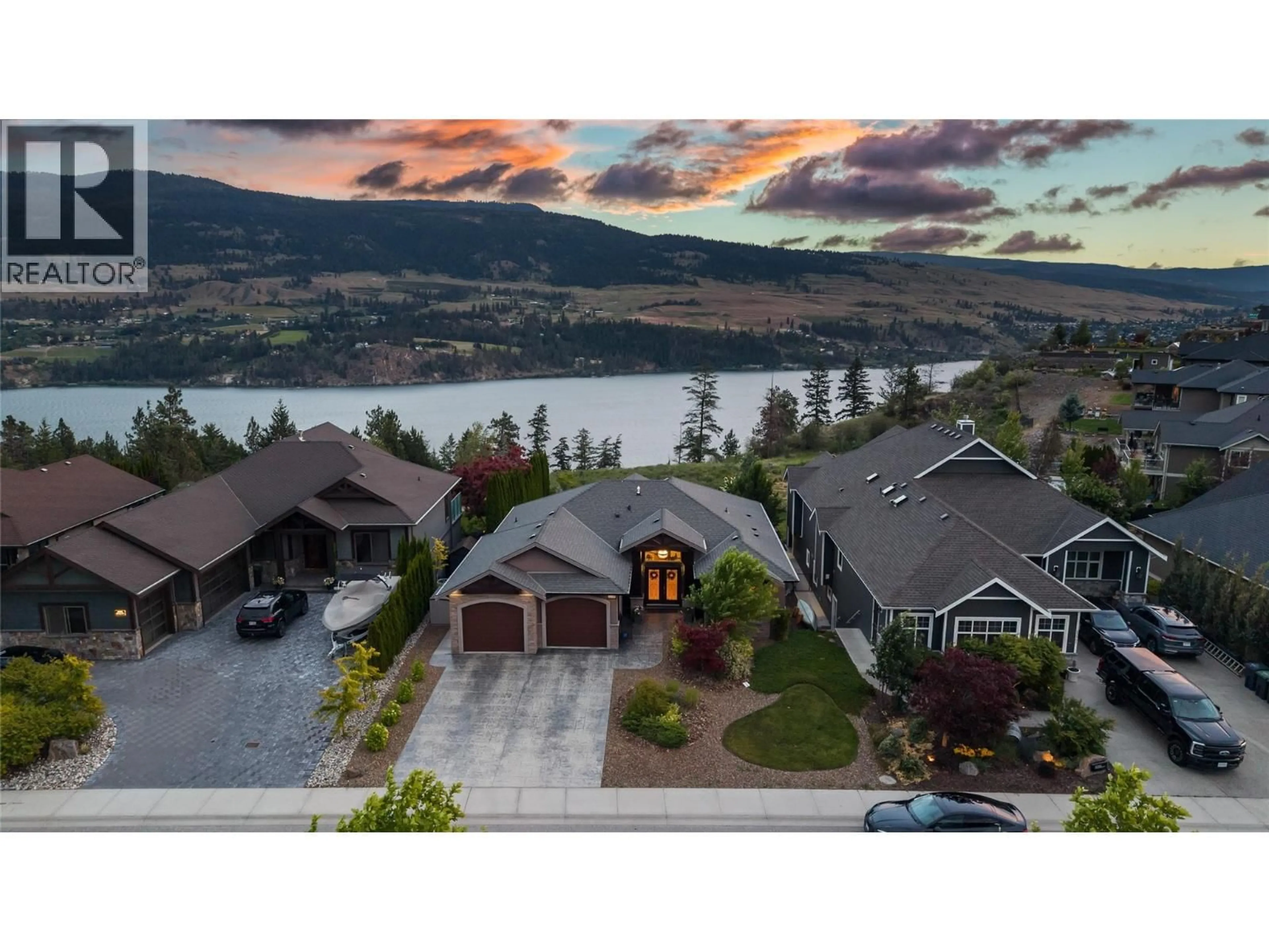 A pic from outside/outdoor area/front of a property/back of a property/a pic from drone, water/lake/river/ocean view for 12977 EAST RIDGE DRIVE, Lake Country British Columbia V4V2R2