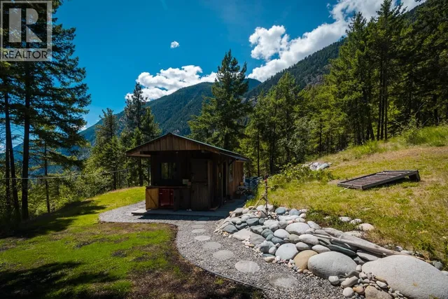 999 KENNEDY OTHER, Lillooet 3
