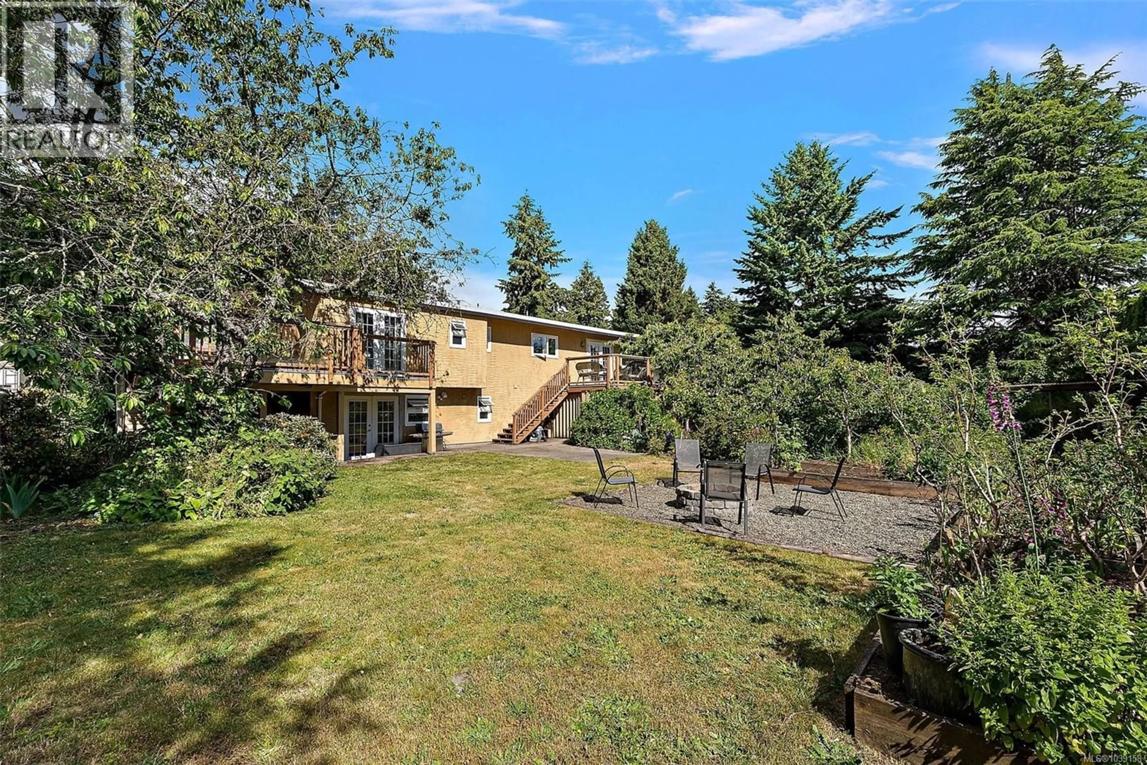 Patio, forest/trees view for 6395 SUNNYSLOPE DRIVE, Central Saanich British Columbia V8Z5Y4