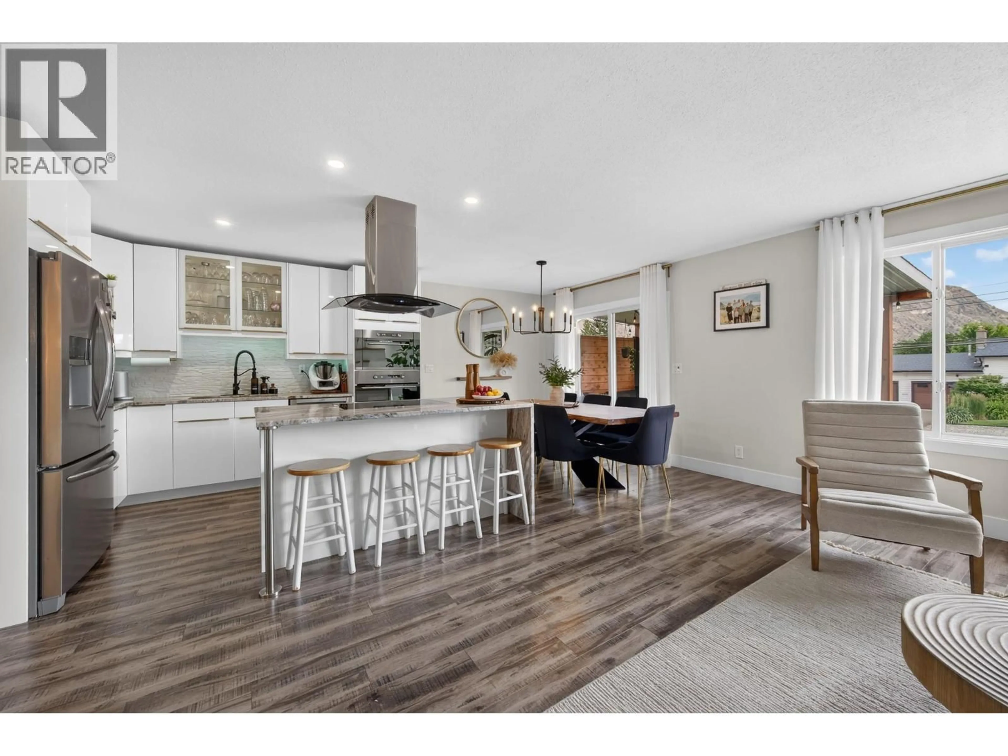 Open concept kitchen, wood/laminate floor for 149 PARLOW ROAD, Kamloops British Columbia V2C4Z9