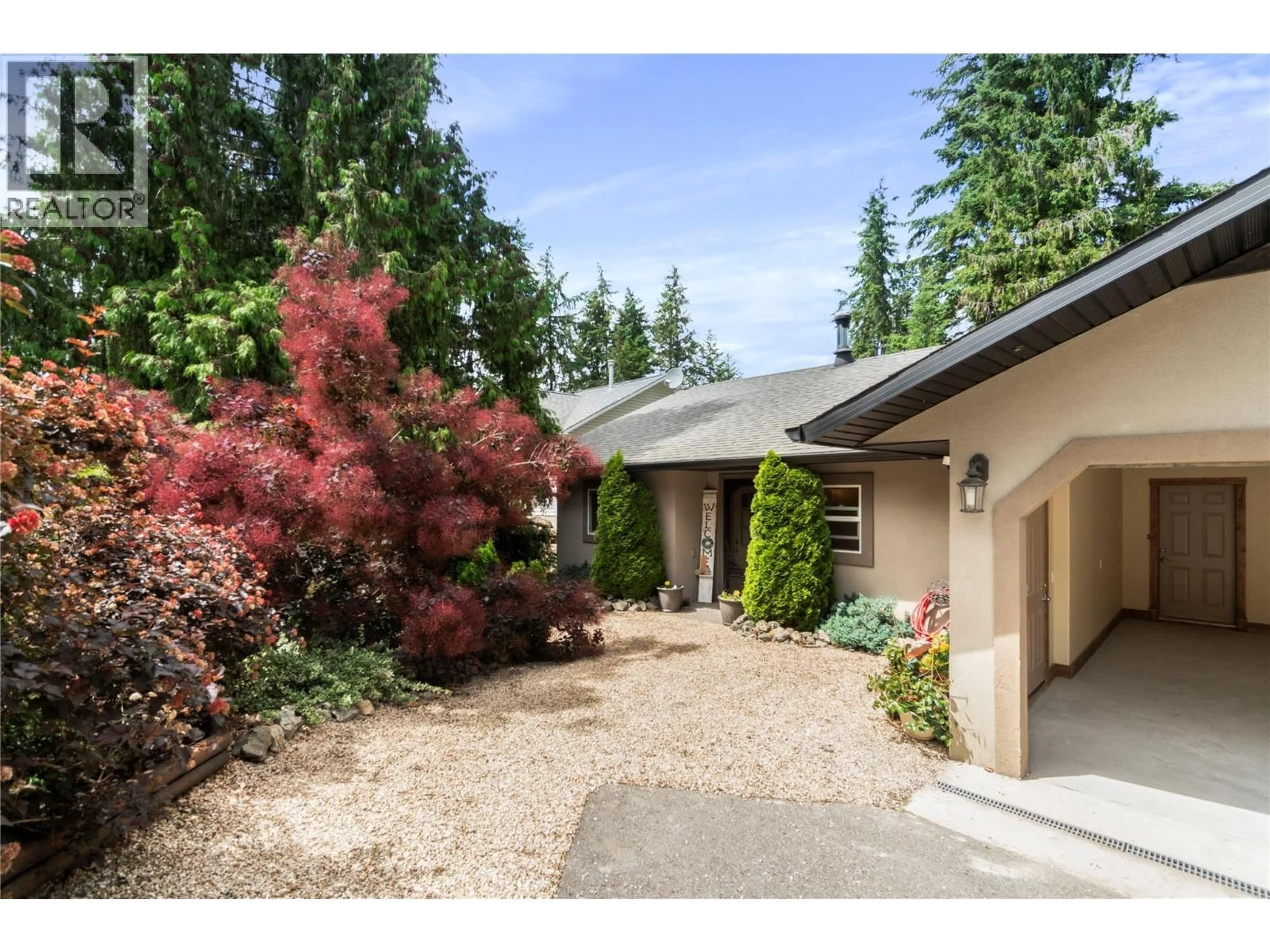 Unknown for 2593 CENTENNIAL DRIVE, Blind Bay British Columbia V0E1H1