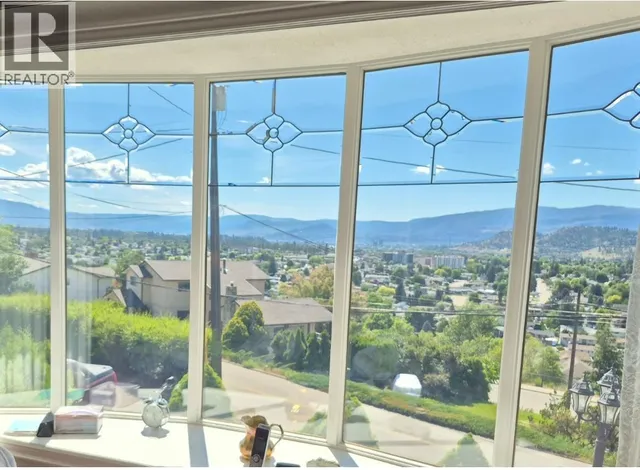 838 MCKENZIE ROAD, Kelowna 5
