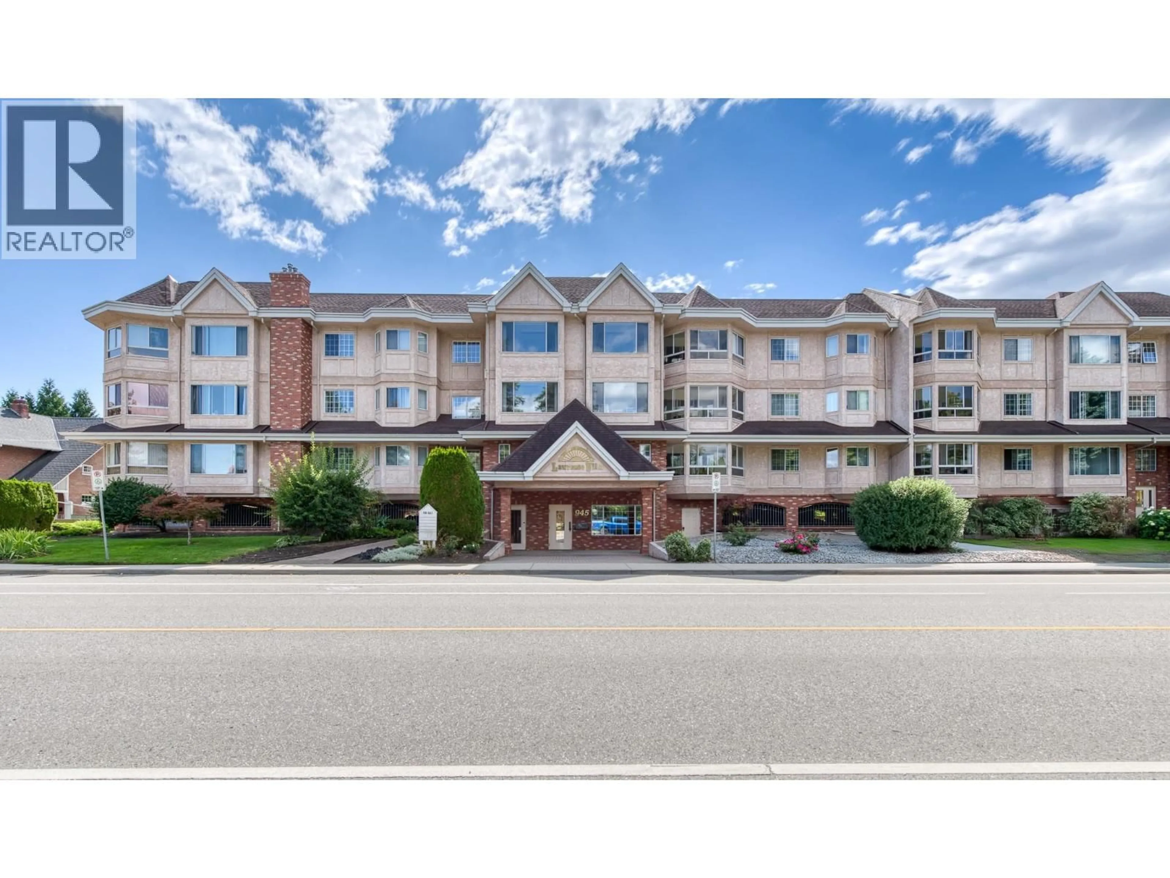 Unknown for 103 - 945 LAWRENCE AVENUE, Kelowna British Columbia V1Y6M3
