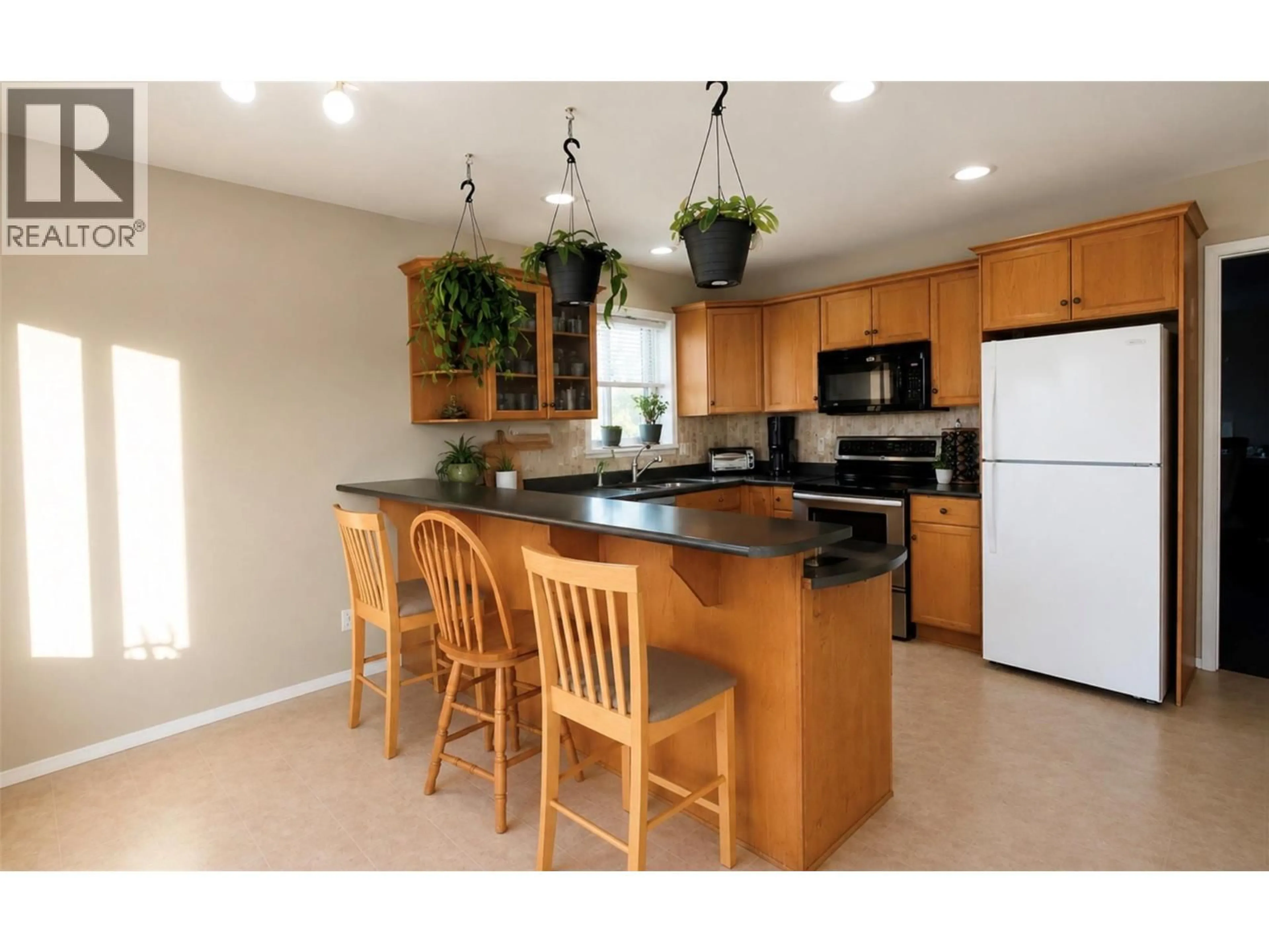 Unknown for 310 HILLABY AVENUE, Kelowna British Columbia V1X6G2