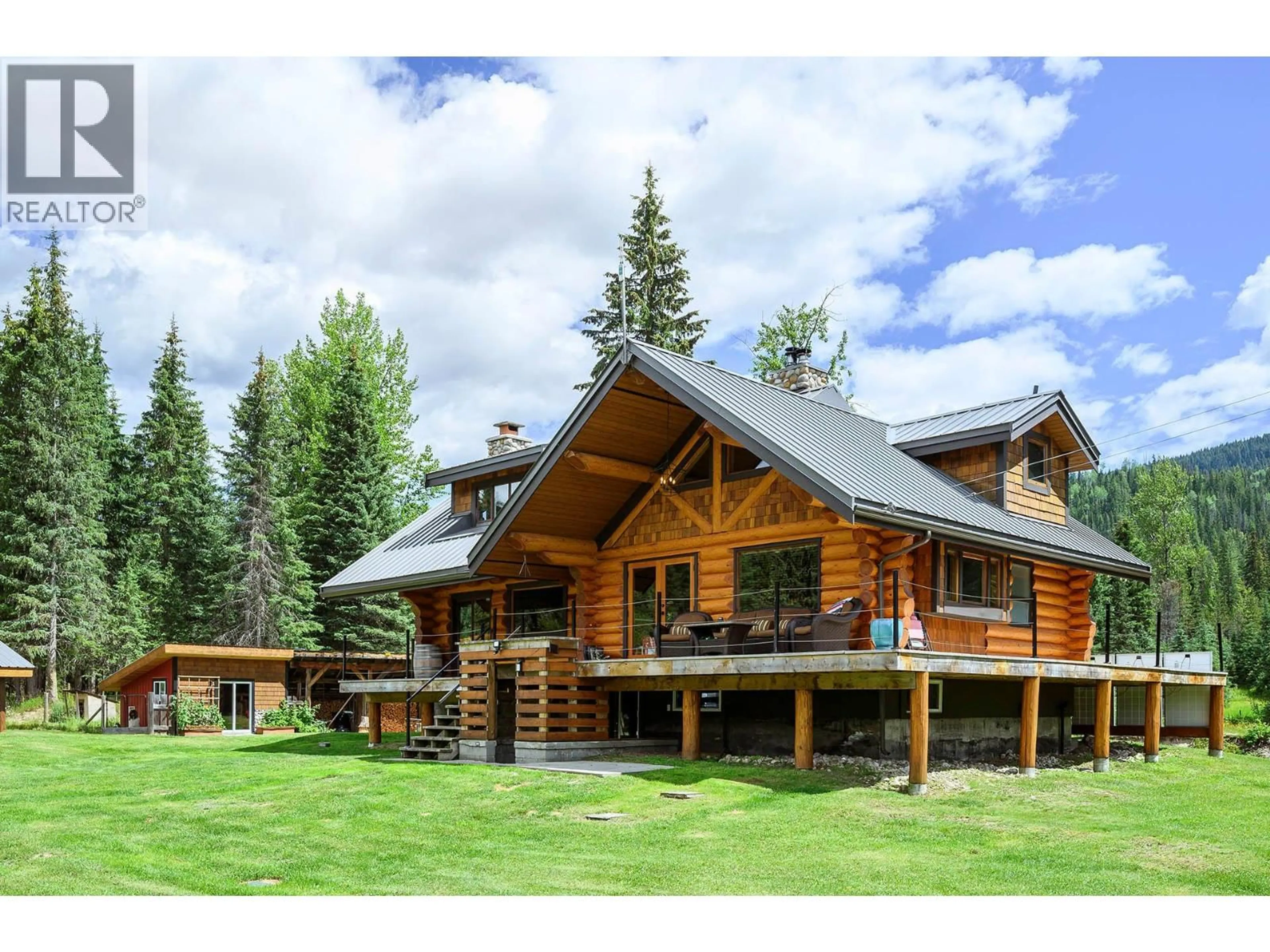 Unknown for 3881 MAD RIVER FOREST SERVICE ROAD, Vavenby British Columbia V0E3A0