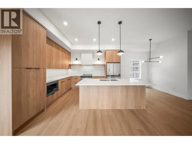 2 - 4200 30 STREET, Vernon 5