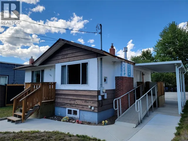 565 ECKHARDT AVENUE WEST, Penticton 2