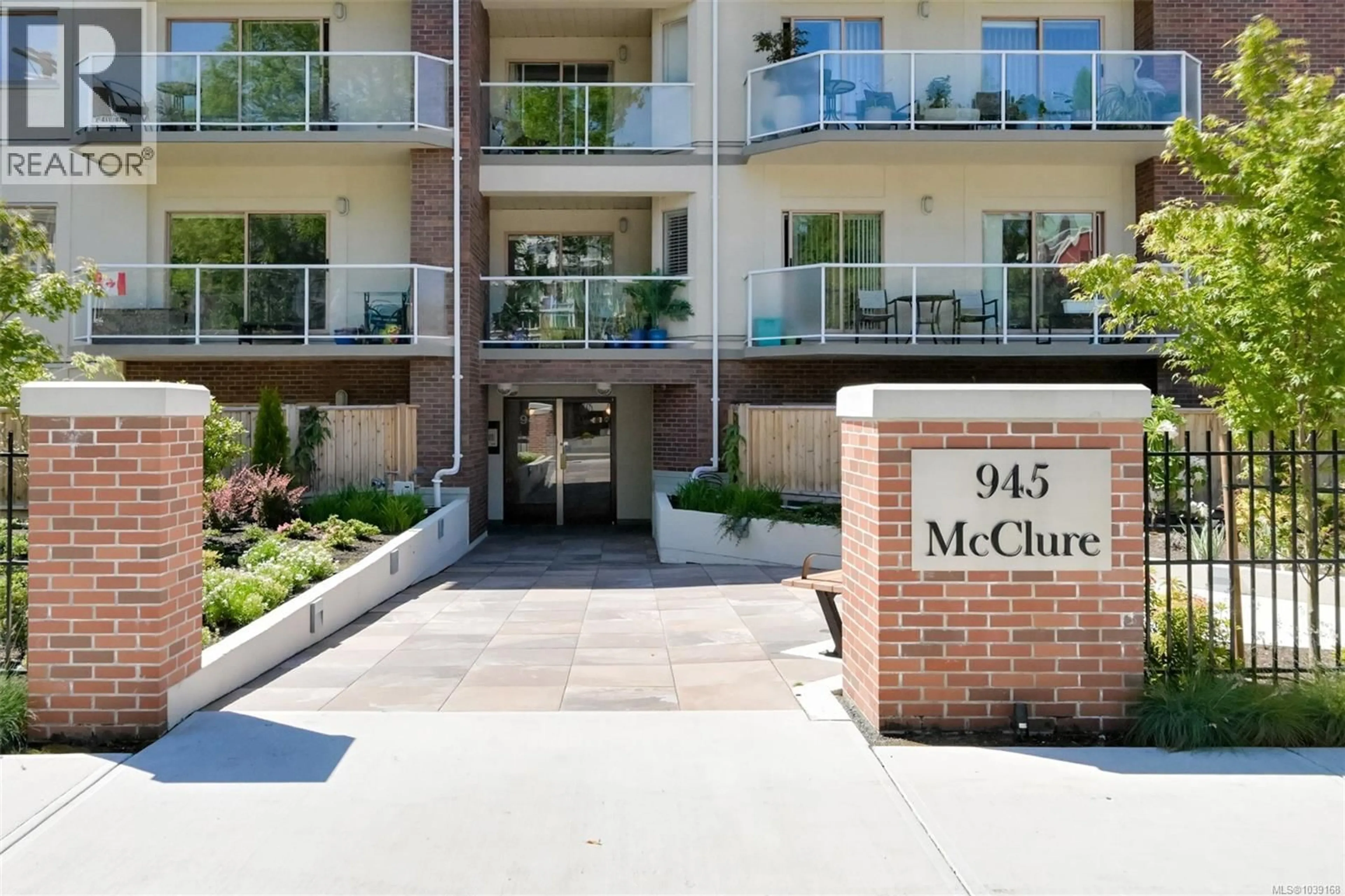 Unknown for 404 - 945 MCCLURE STREET, Victoria British Columbia V8V3E8