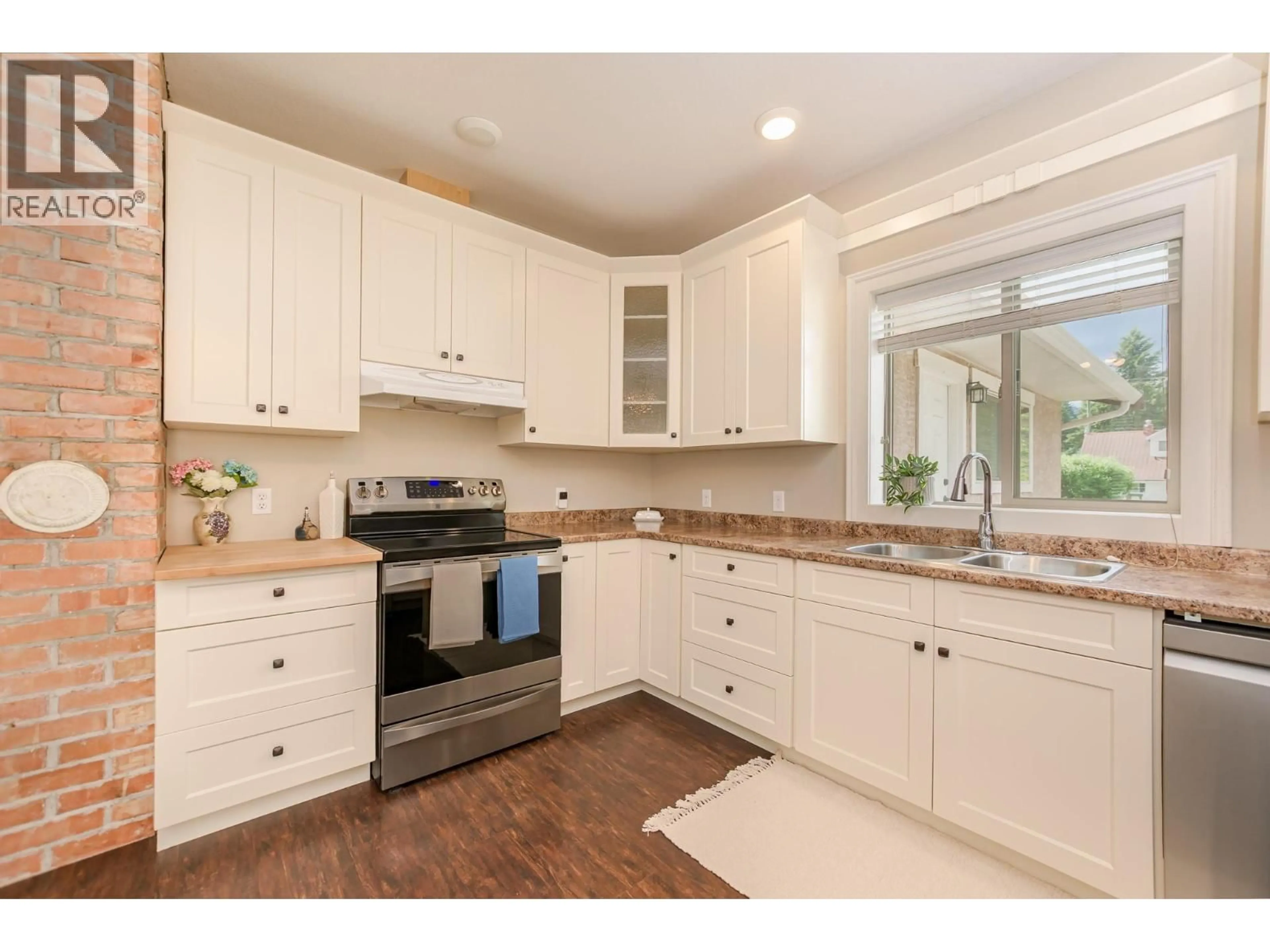 Open concept kitchen, unknown for 2875 BECKER STREET, Armstrong British Columbia V0E1B2