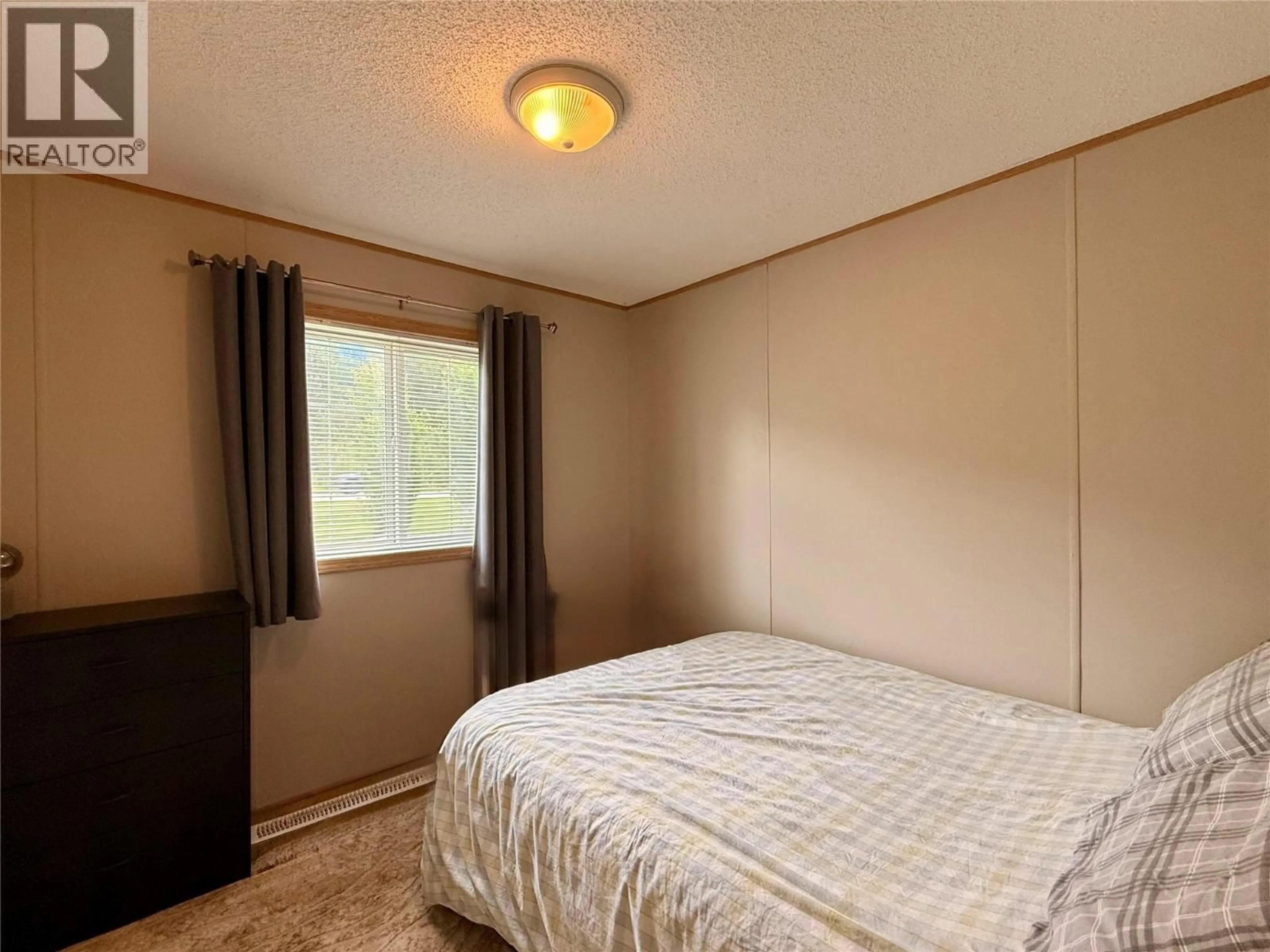 A pic of a room for 31 - 2011 3 HIGHWAY, Fernie British Columbia V0B1M5