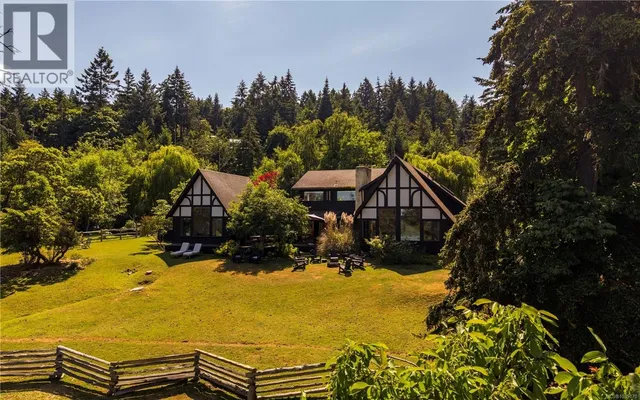 133 ARNELL WAY, Salt Spring 2