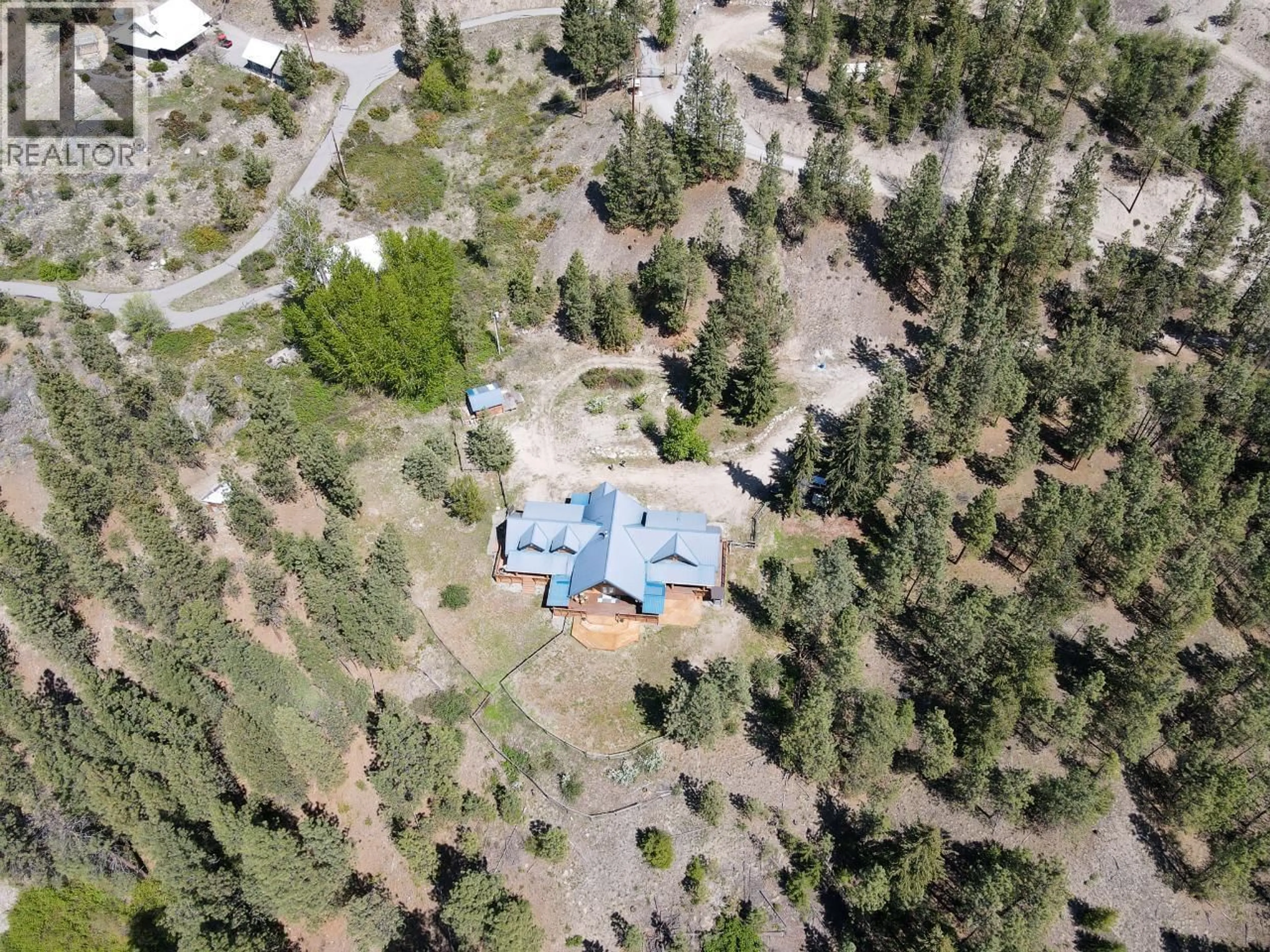A pic from outside/outdoor area/front of a property/back of a property/a pic from drone, unknown for 3901 COTTONWOOD LANE, Naramata British Columbia V0H1N1