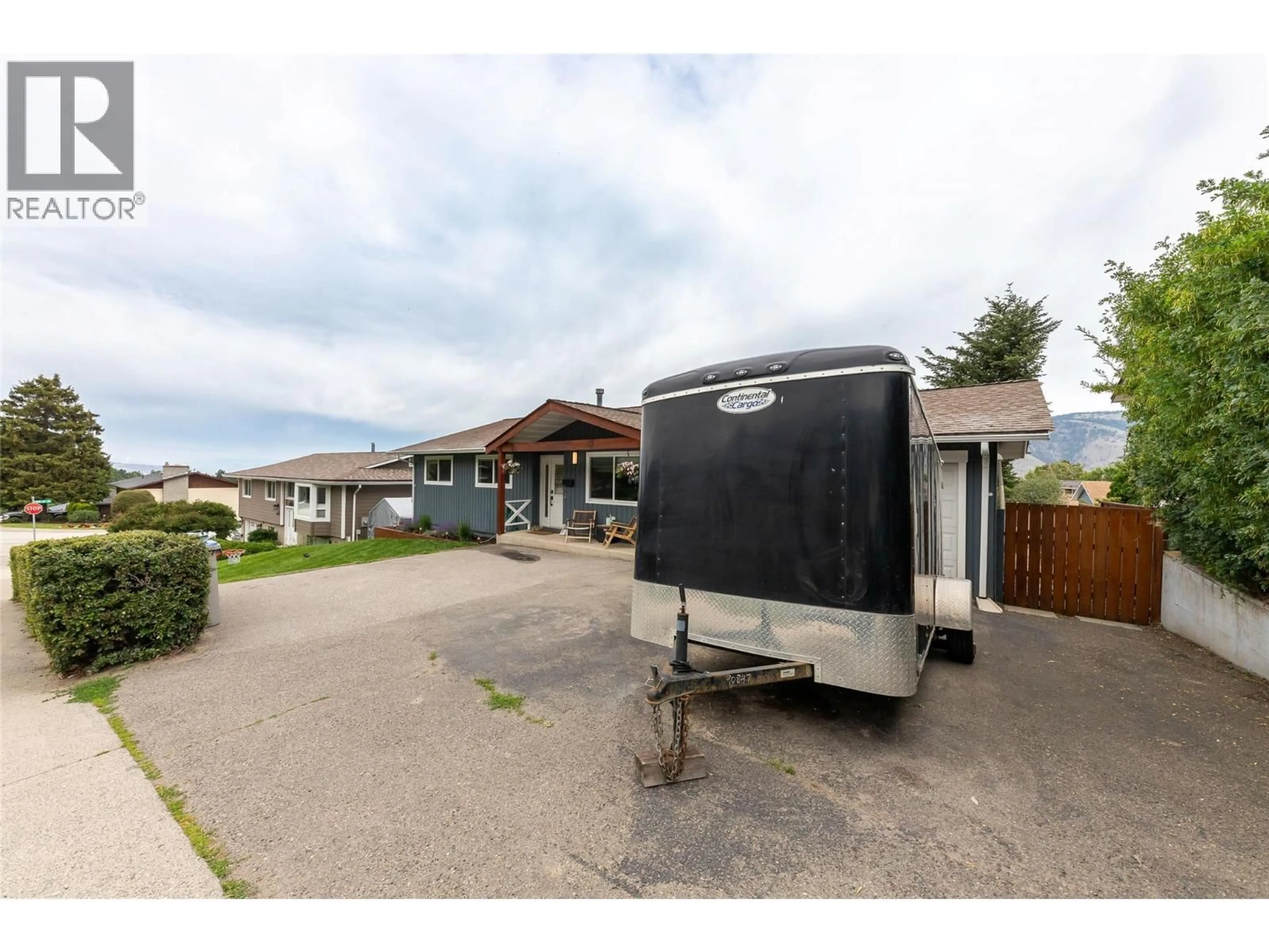 A pic from outside/outdoor area/front of a property/back of a property/a pic from drone, street for 2308 OMINECA DRIVE, Kamloops British Columbia V2E1X3