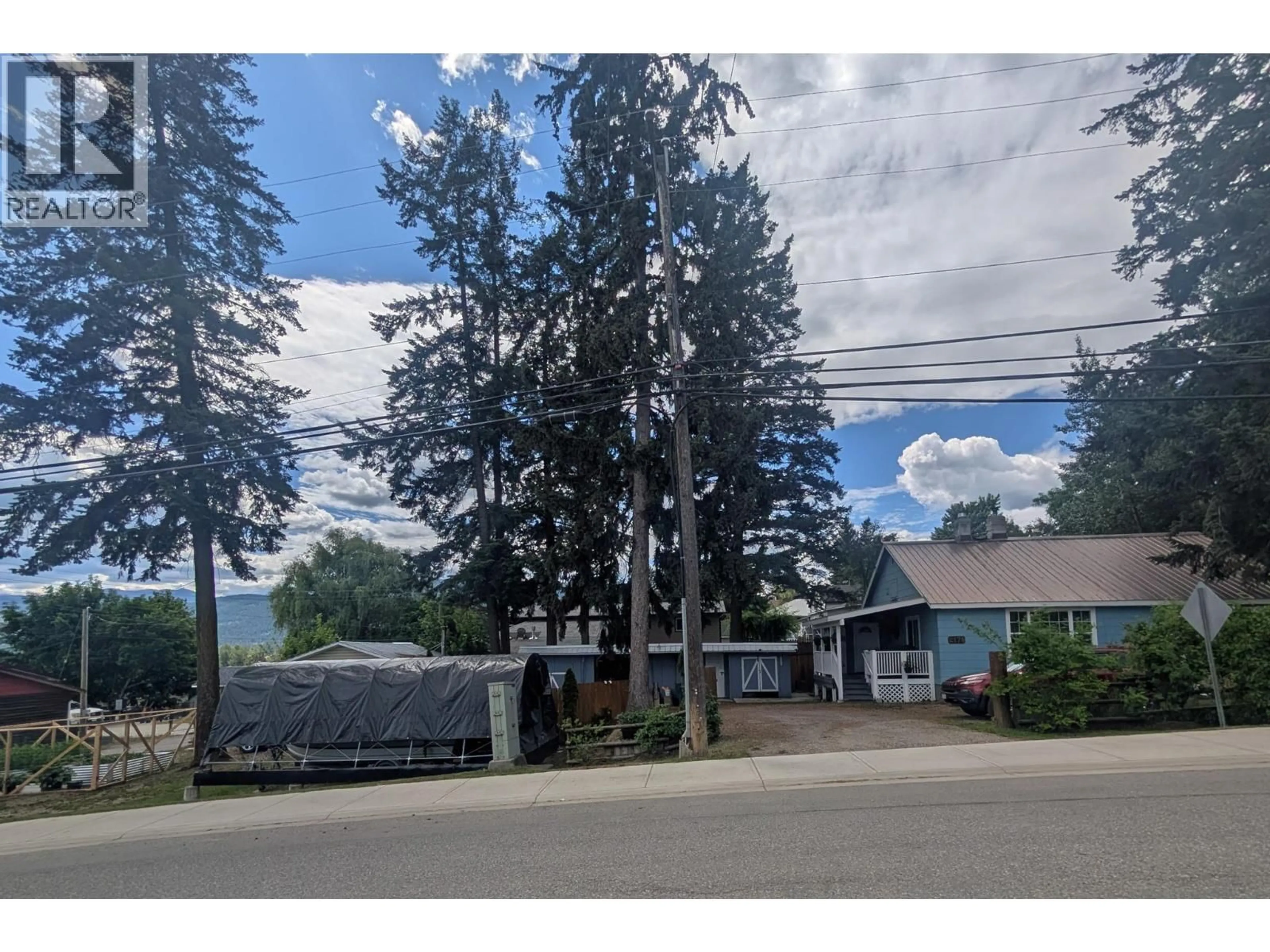 A pic from outside/outdoor area/front of a property/back of a property/a pic from drone, mountain view for 2178 GLENCAIRD STREET, Lumby British Columbia V0E2G0