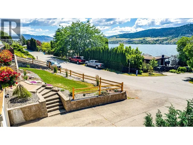 8067 BEACHCOMBER BAY ROAD, Vernon 2