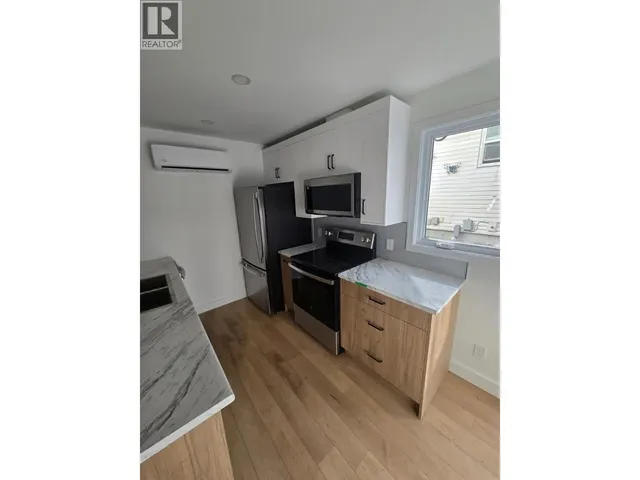 1315/1317 THIRD STREET WEST, Revelstoke 3