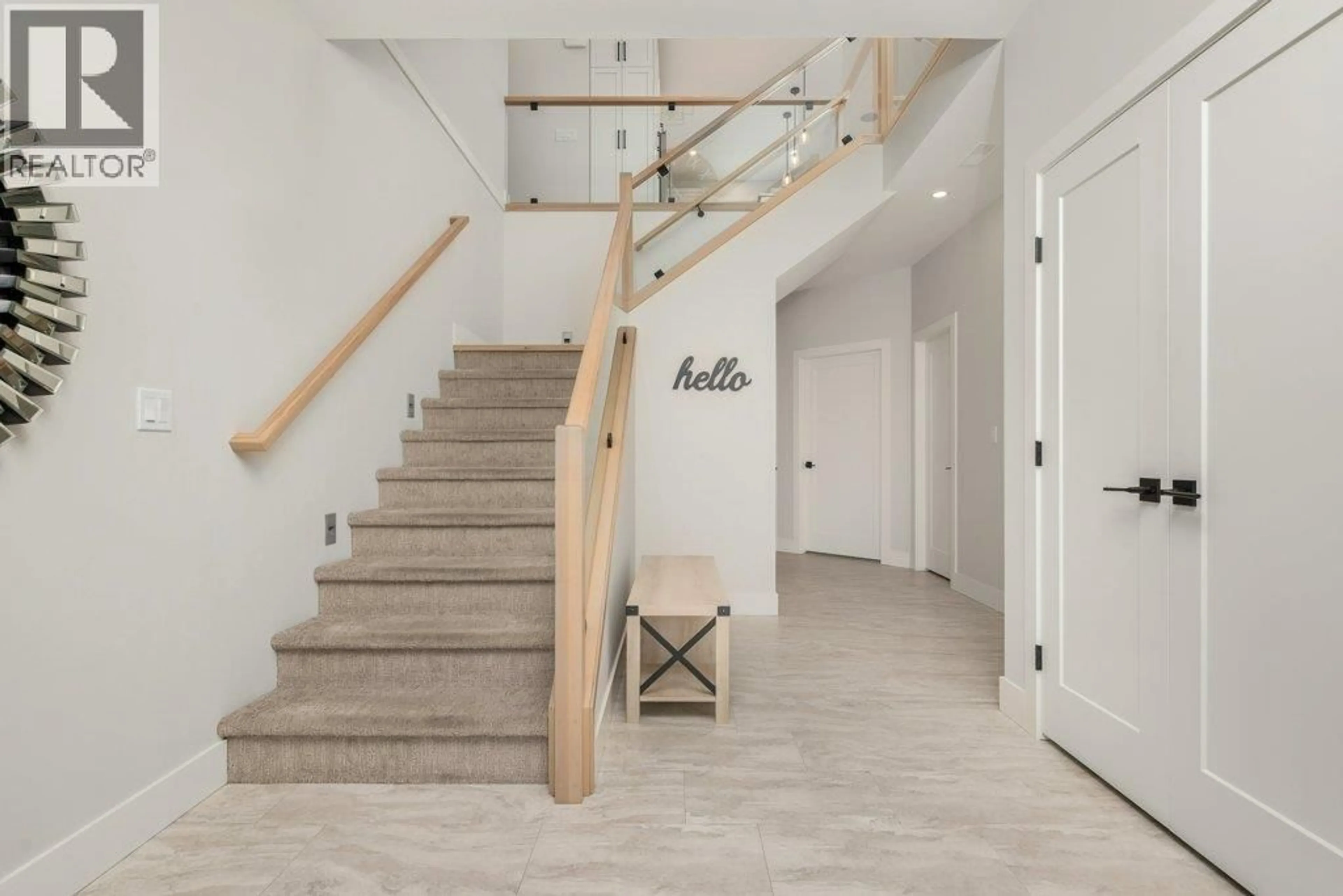 Stairs for 631 MT IDA CRESCENT, Coldstream British Columbia V1B4G3
