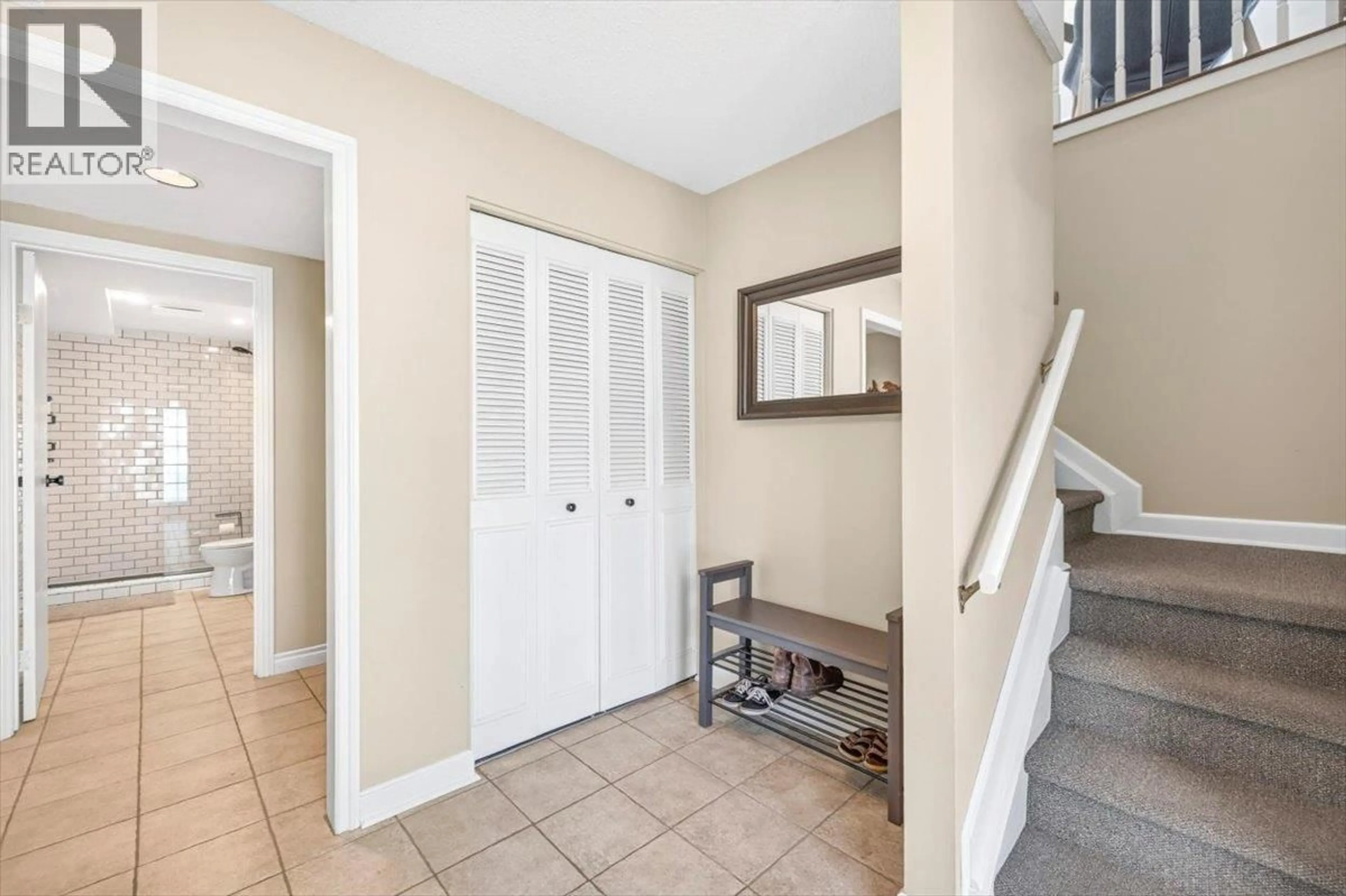 Indoor entryway for 47 MT PROCTOR AVENUE, Fernie British Columbia v0b1m3