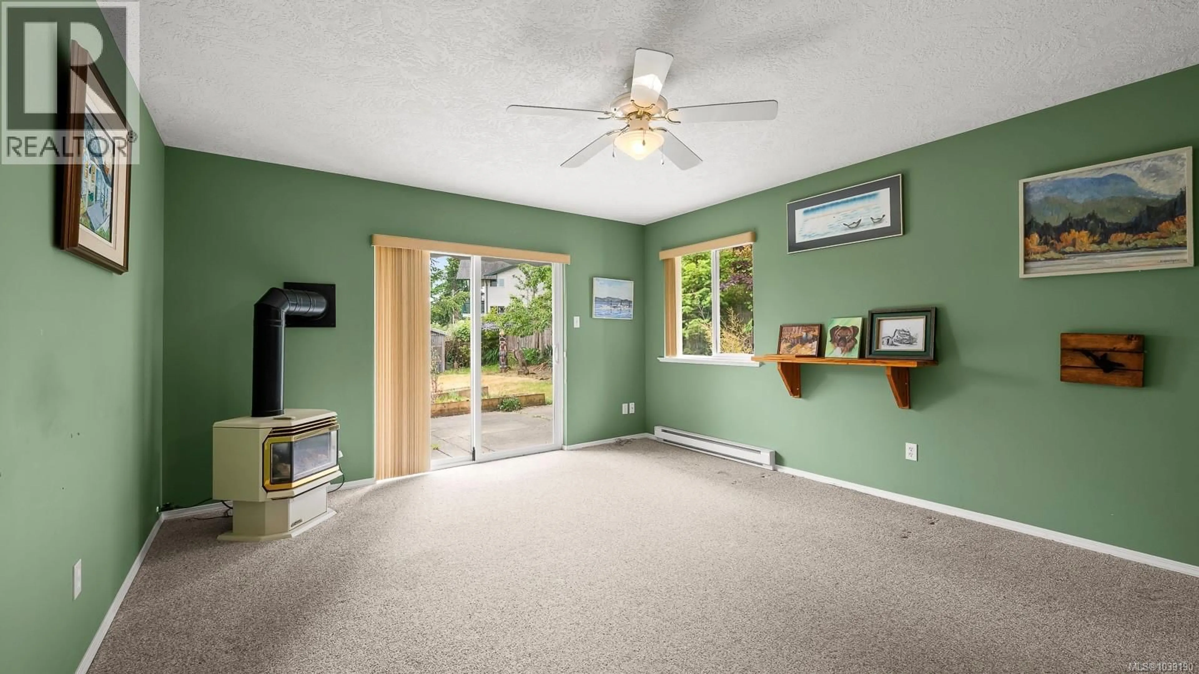 A pic of a room for 3351 CRESCENT STREET, Cumberland British Columbia V0R1S0
