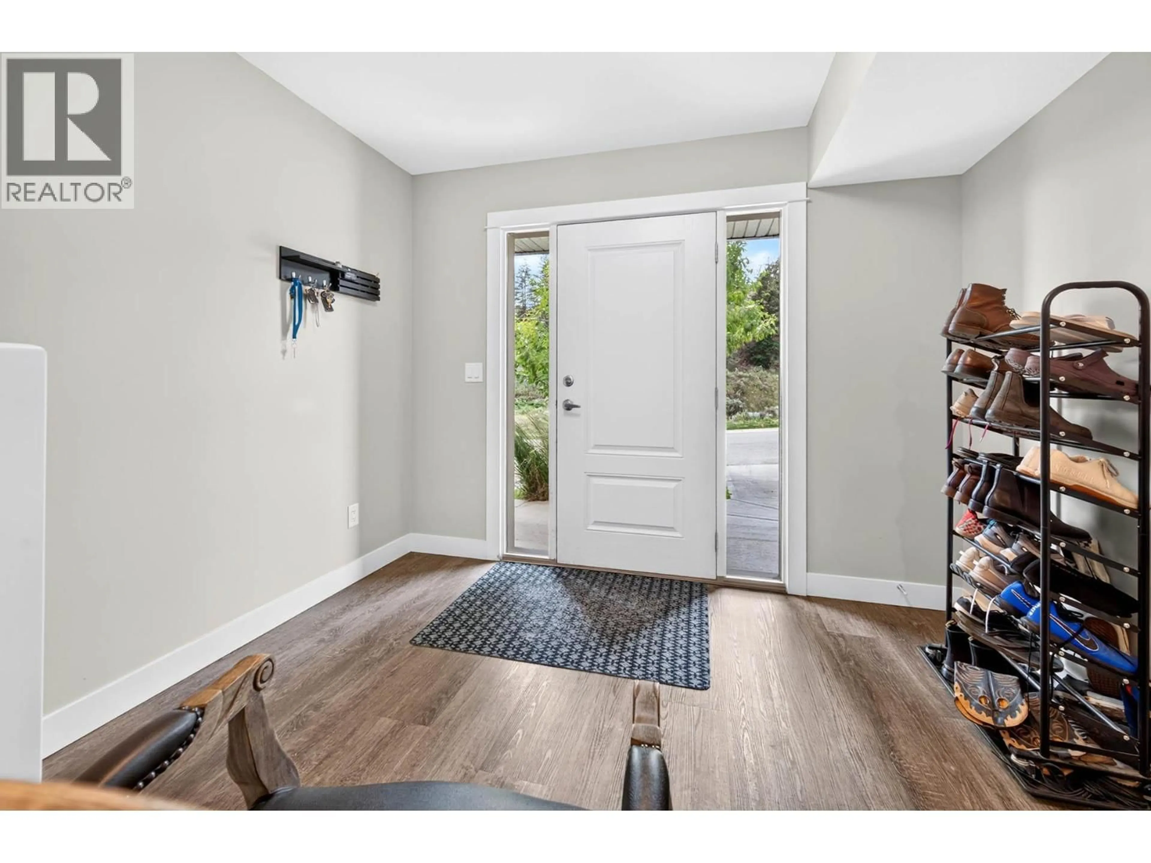 Indoor entryway for 117 - 8800 DALLAS DRIVE, Kamloops British Columbia V2C0G8