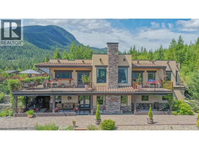 1309 EAGLE RIDGE ROAD, Lumby 2