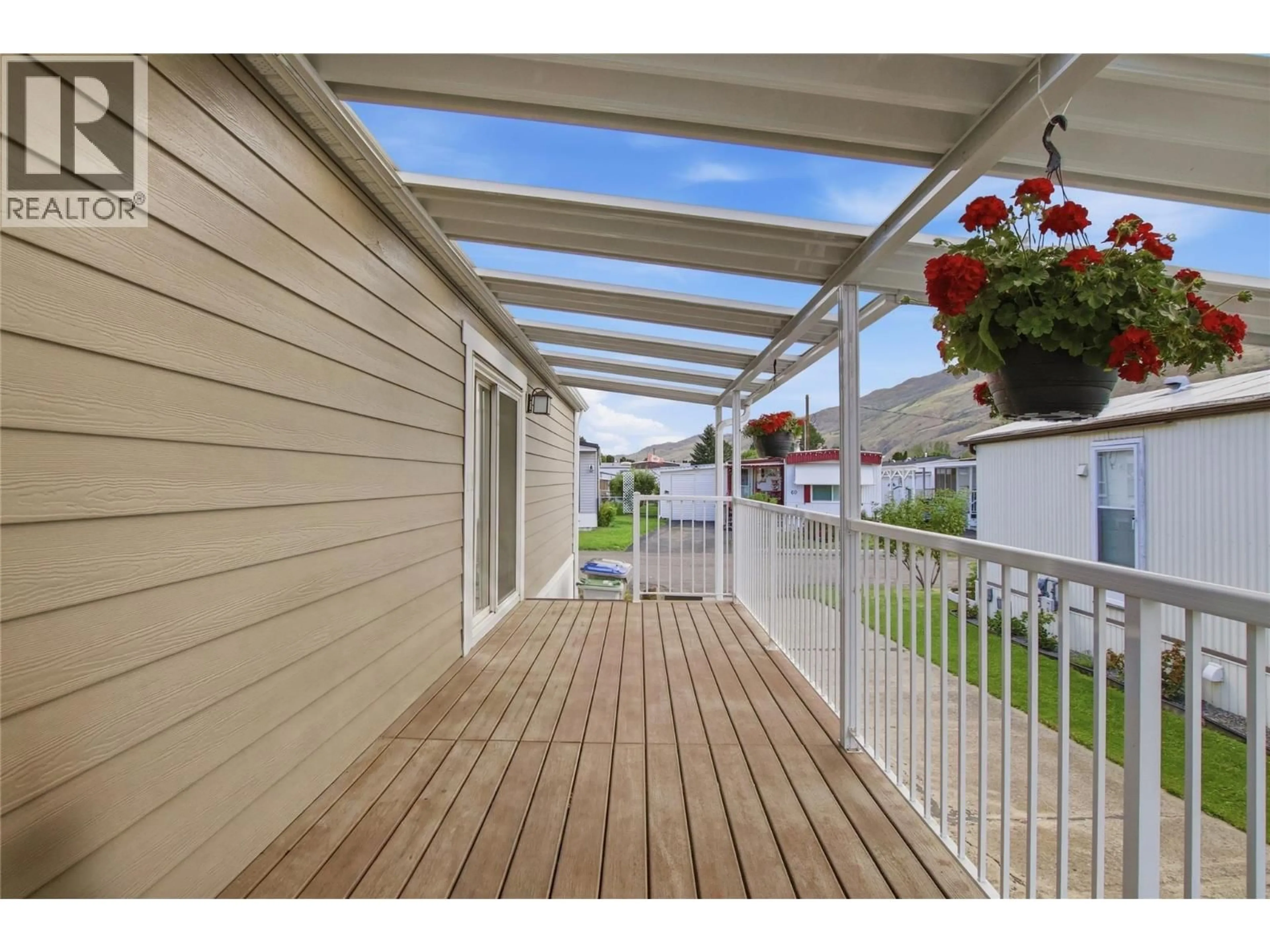 Patio, street for 66 - 2400 OAKDALE WAY, Kamloops British Columbia V2B6W7