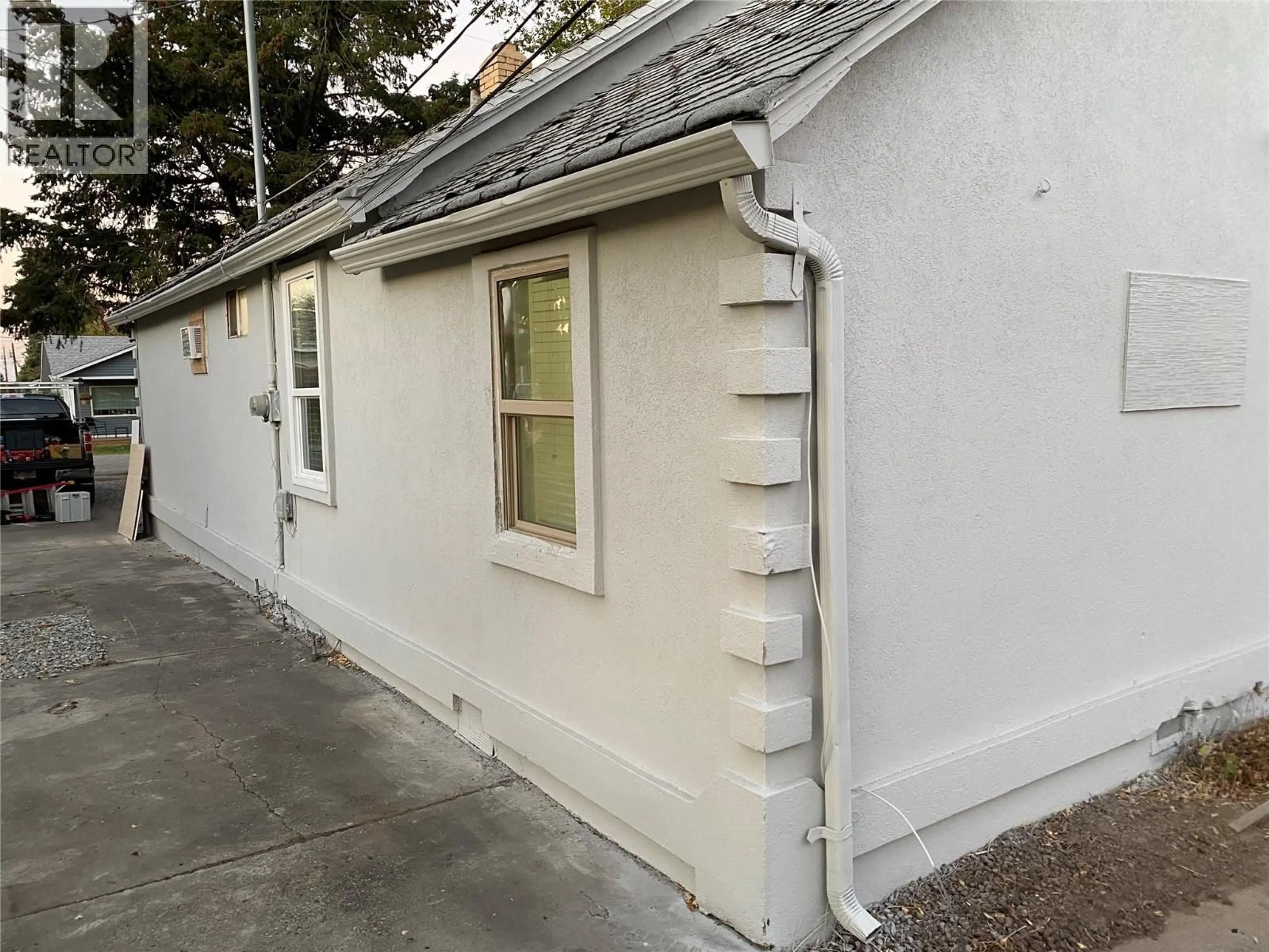 Unknown for 275 PONTO ROAD, Kelowna British Columbia V1X2G2