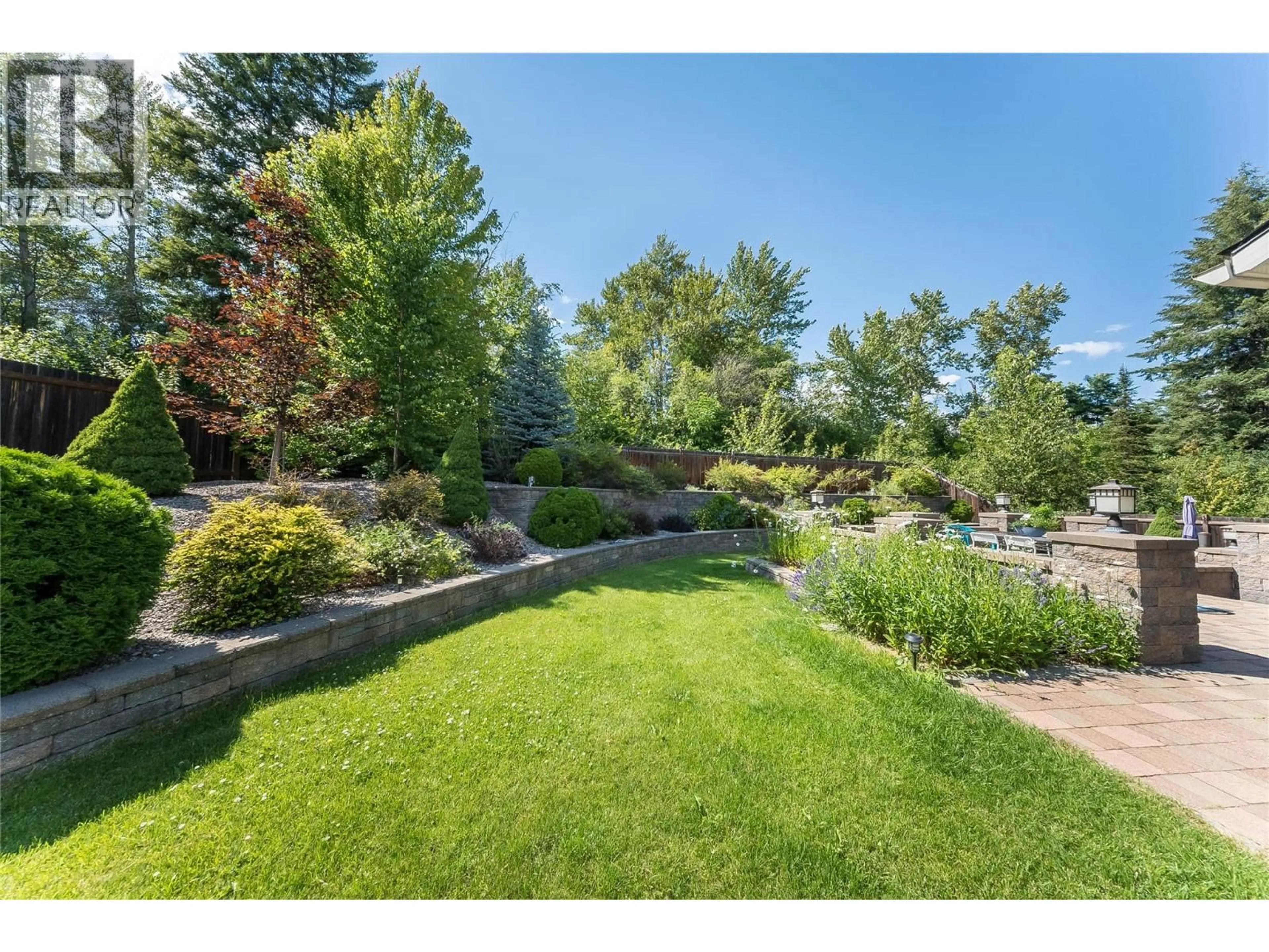 A pic from outside/outdoor area/front of a property/back of a property/a pic from drone, forest/trees view for 3604 TOBA ROAD, Castlegar British Columbia V1N4Y3