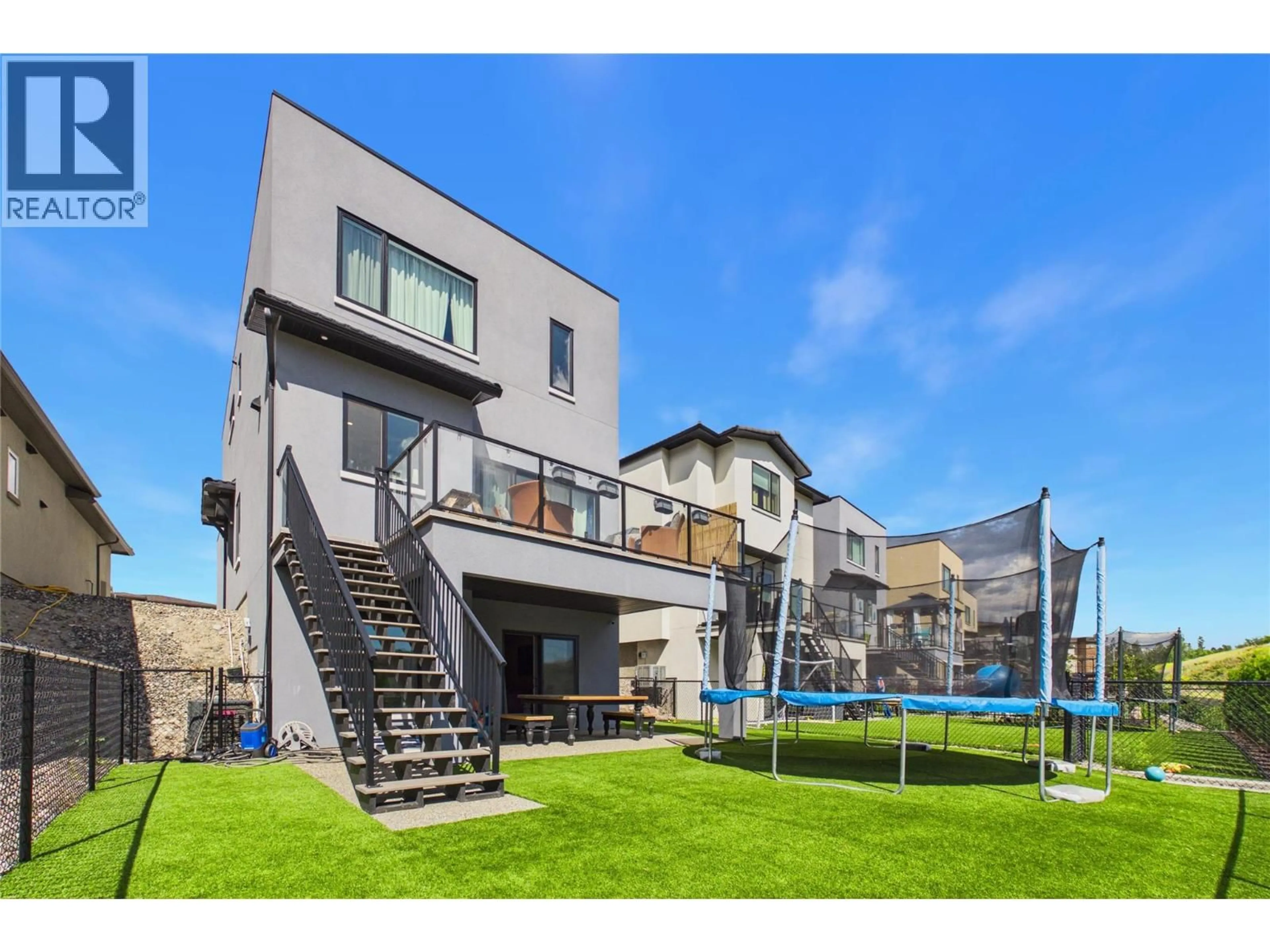 A pic from outside/outdoor area/front of a property/back of a property/a pic from drone, unknown for 1862 VIEWPOINT CRESCENT, West Kelowna British Columbia V1Z4E1