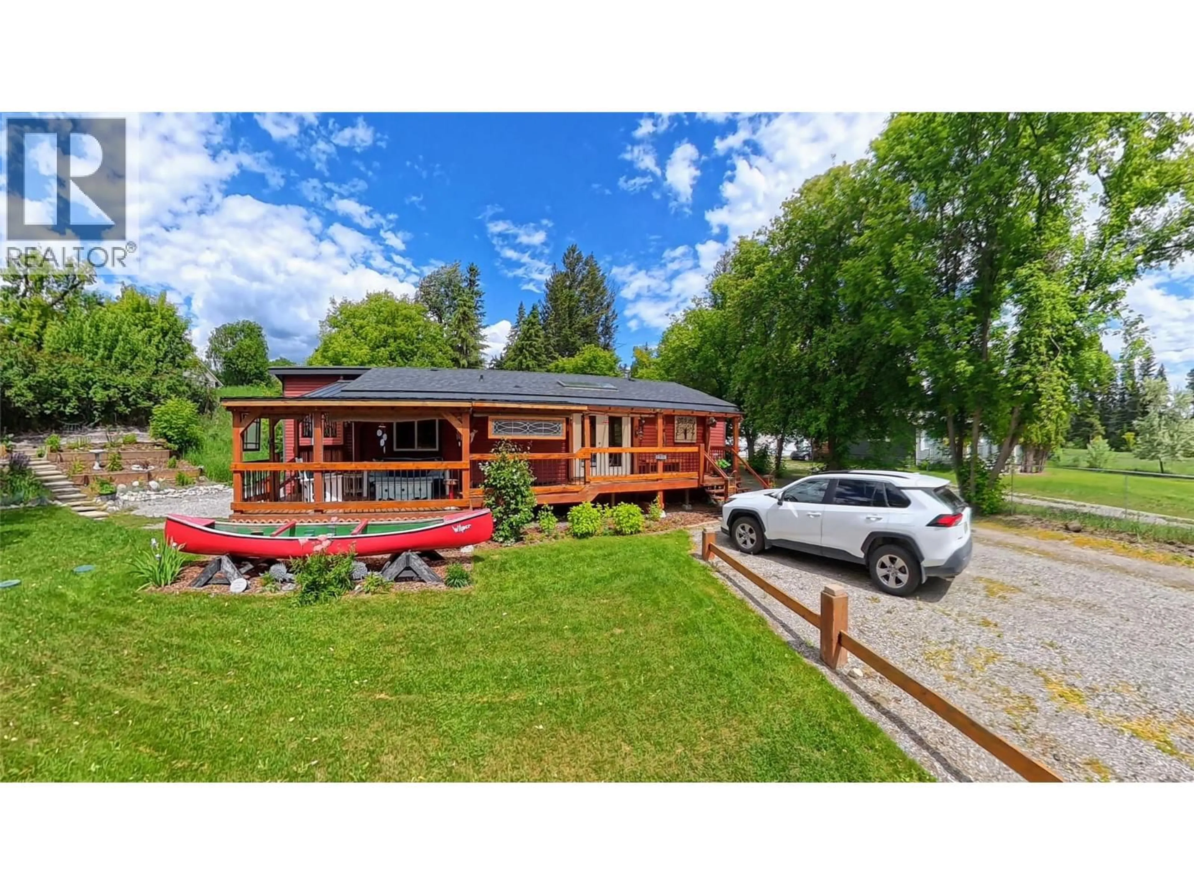 A pic from outside/outdoor area/front of a property/back of a property/a pic from drone, unknown for 1768 VICTORIA AVENUE, Windermere British Columbia V0B2L2