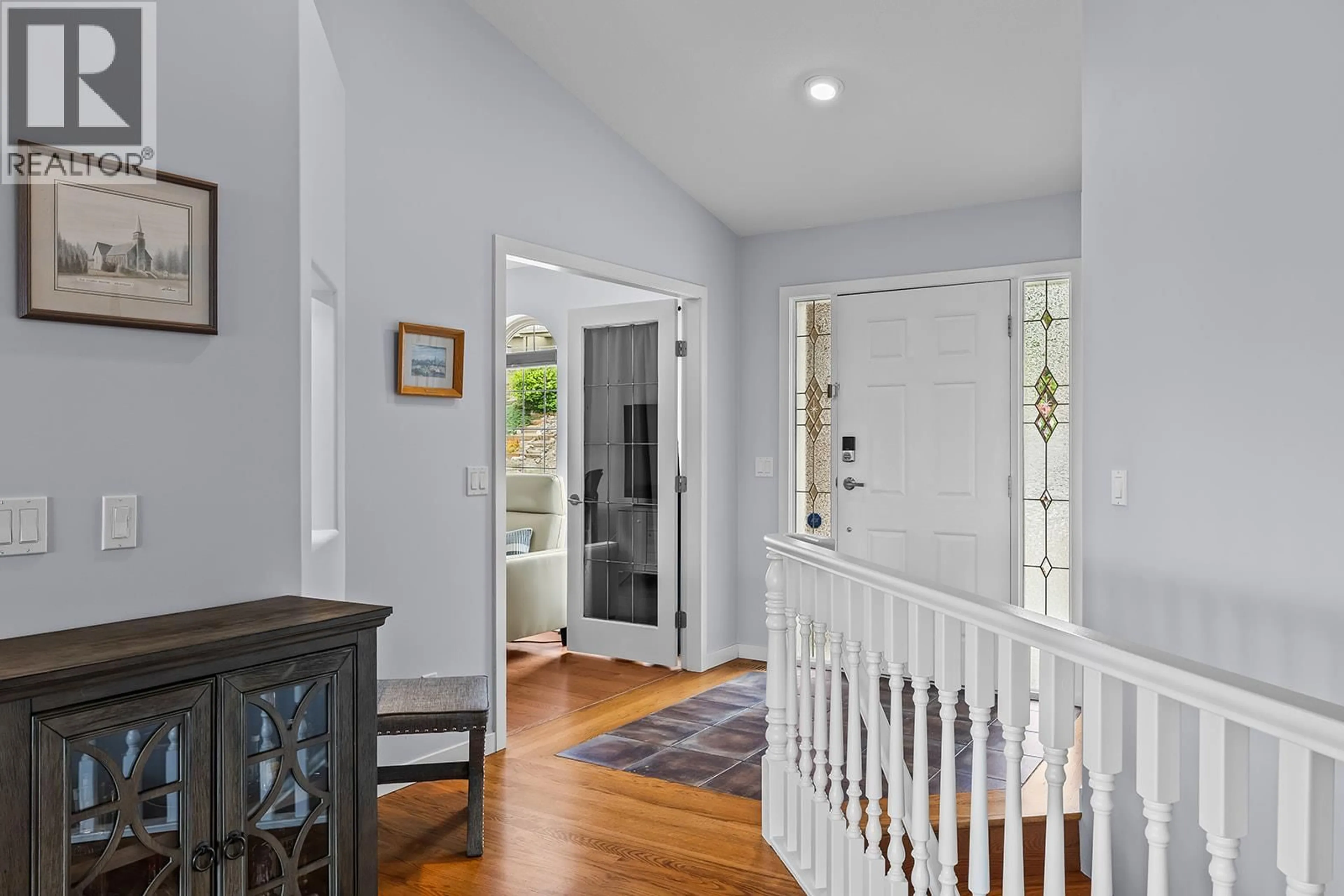 Indoor entryway for 3069 BRIDLEHILL DRIVE, West Kelowna British Columbia V4T2W2