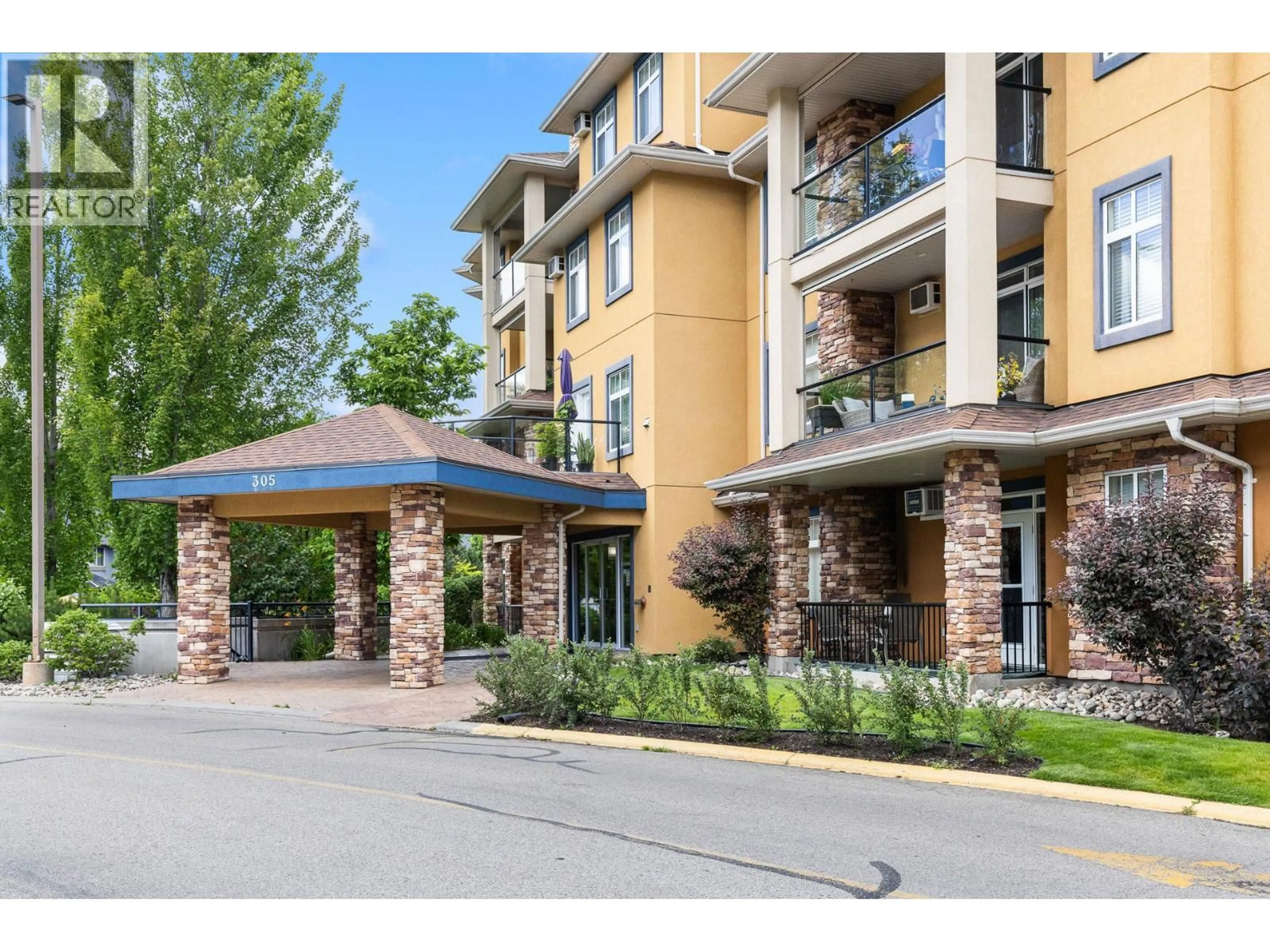 Unknown for 301 - 305 WHITMAN ROAD, Kelowna British Columbia V1V2P3