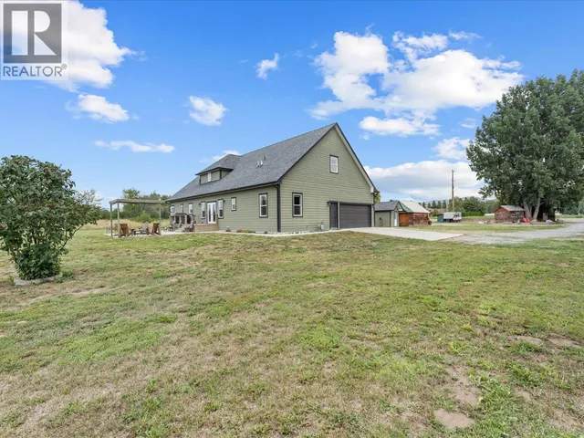 3550 BENVOULIN ROAD, Kelowna 3