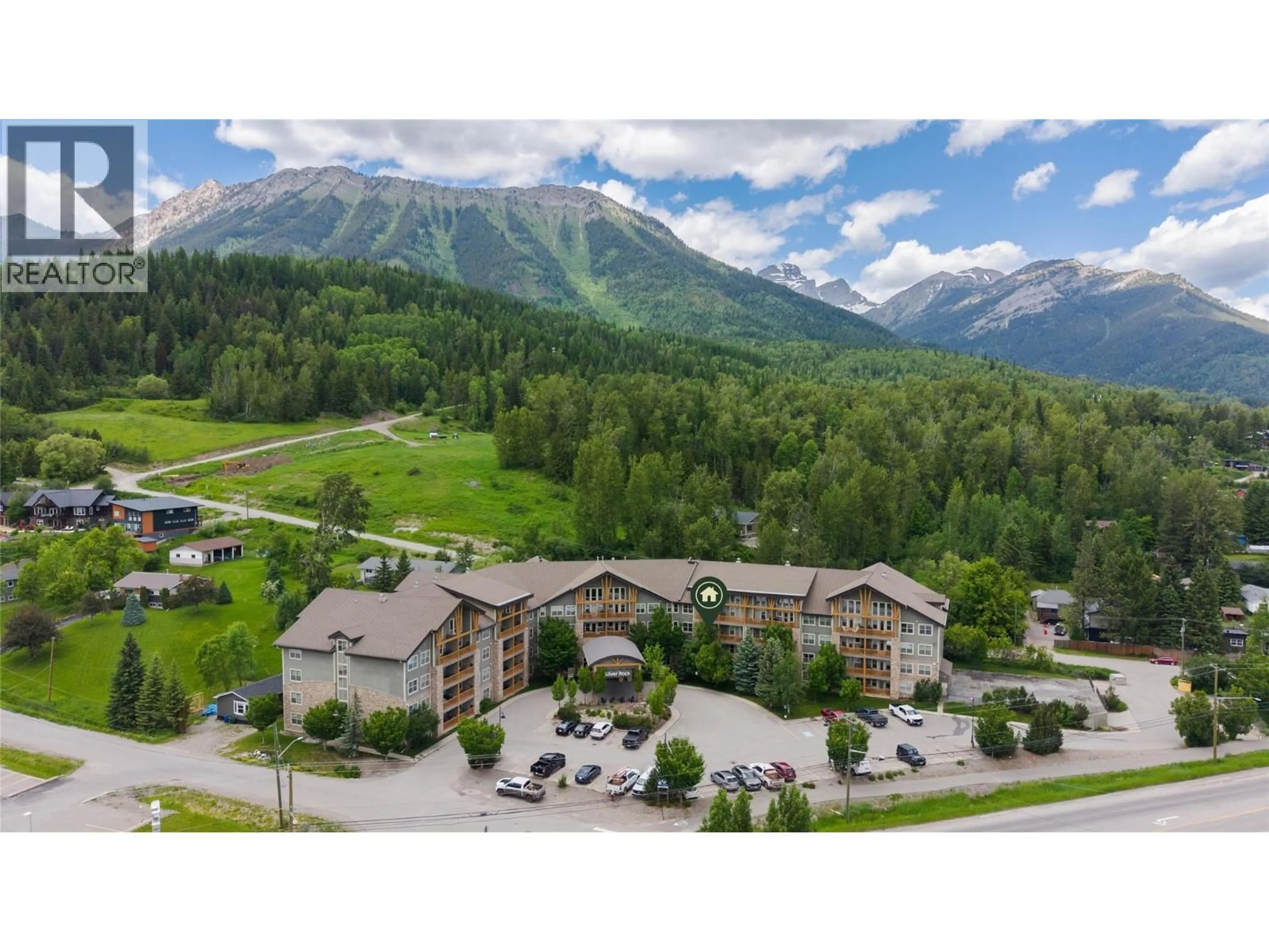 A pic from outside/outdoor area/front of a property/back of a property/a pic from drone, mountain view for 315 - 1500 MCDONALD AVENUE, Fernie British Columbia V0B1M1