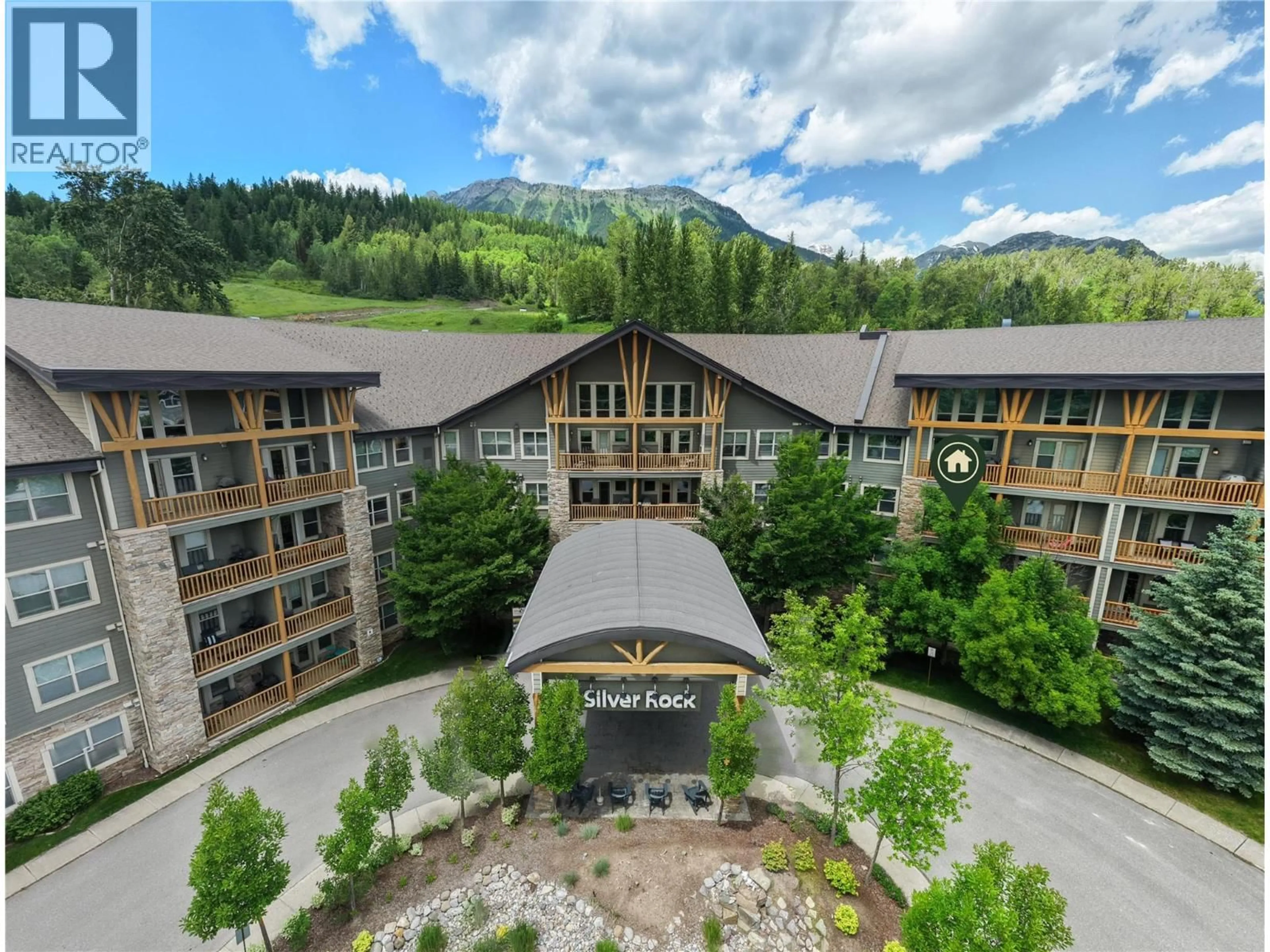 A pic from outside/outdoor area/front of a property/back of a property/a pic from drone, mountain view for 315 - 1500 MCDONALD AVENUE, Fernie British Columbia V0B1M1