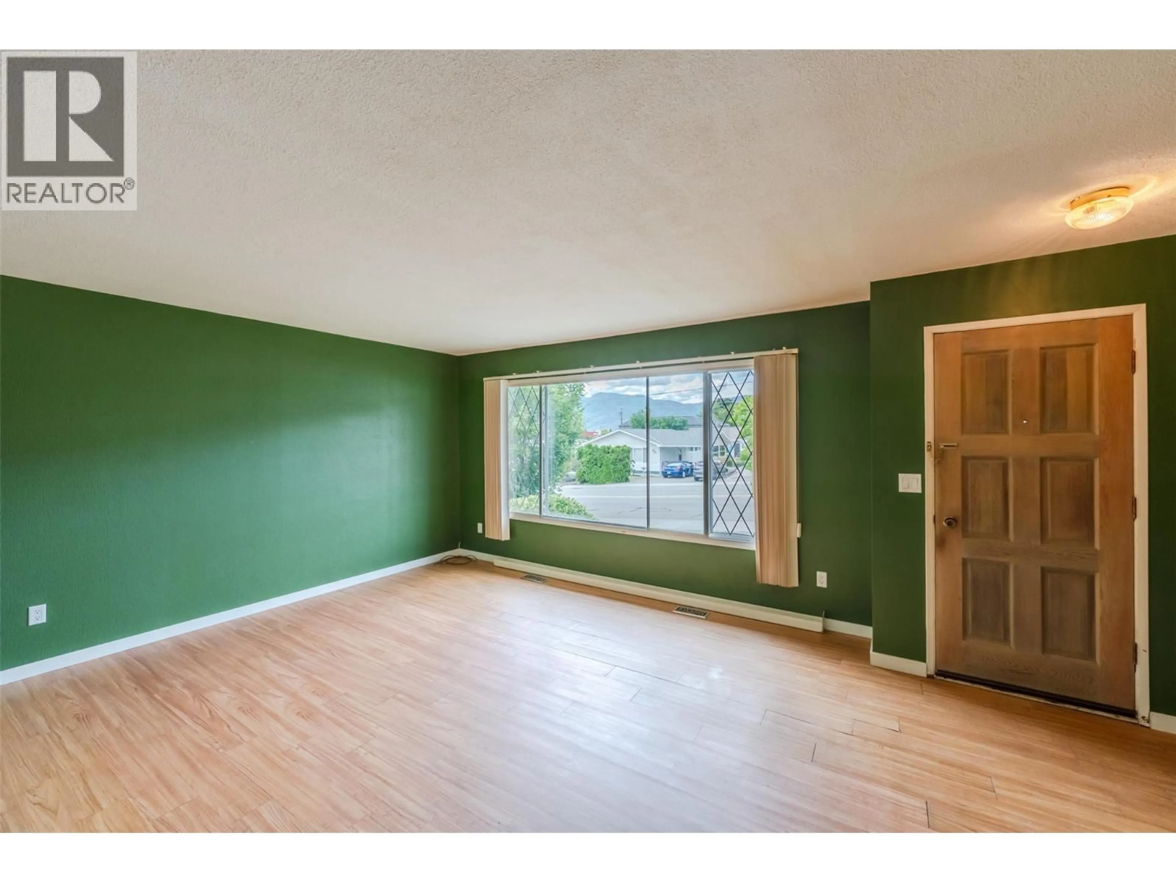 A pic of a room for 2530 DELRAY ROAD, West Kelowna British Columbia V4T1P9