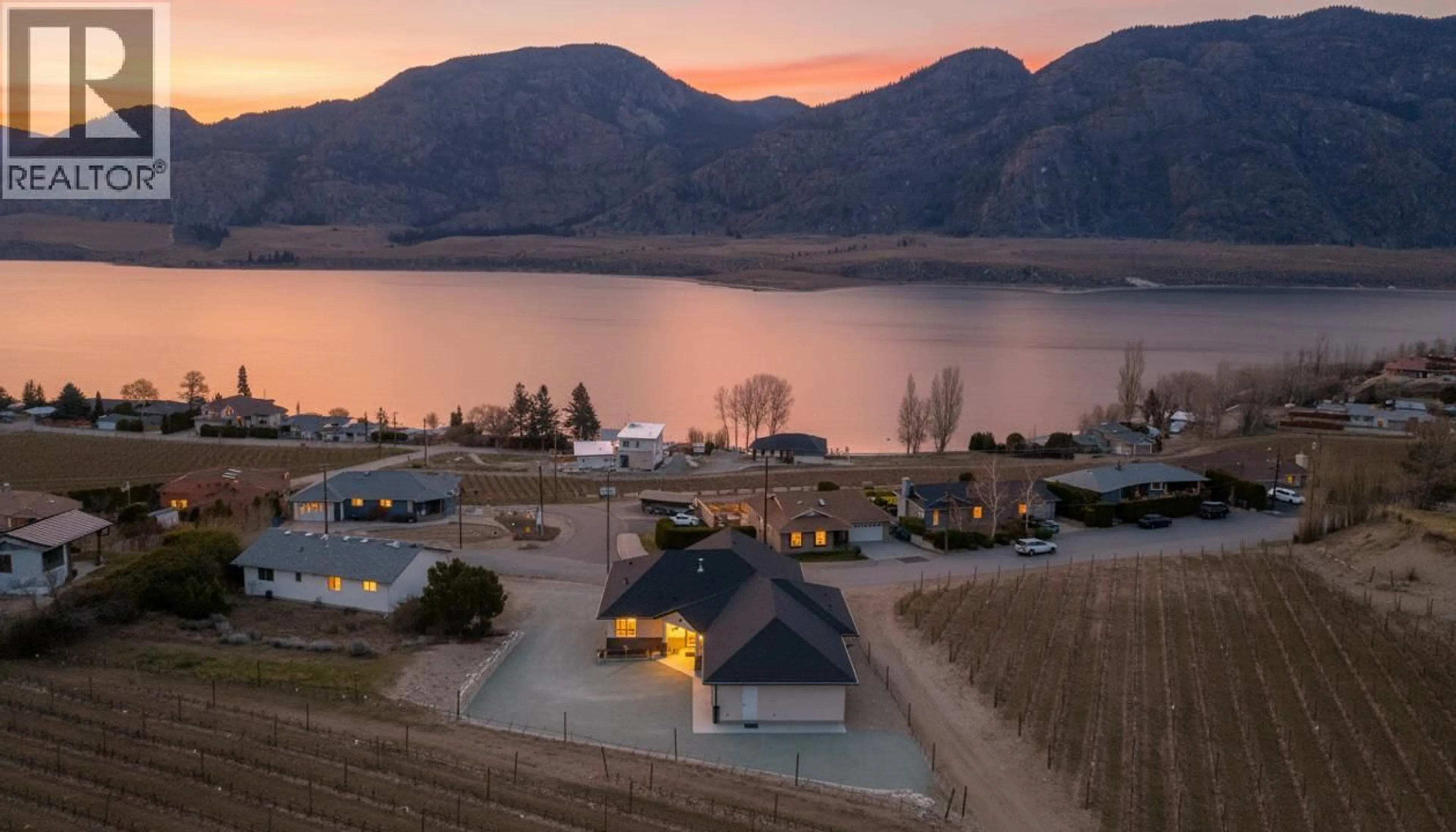 A pic from outside/outdoor area/front of a property/back of a property/a pic from drone, water/lake/river/ocean view for 10400 87TH STREET, Osoyoos British Columbia V0H1V2
