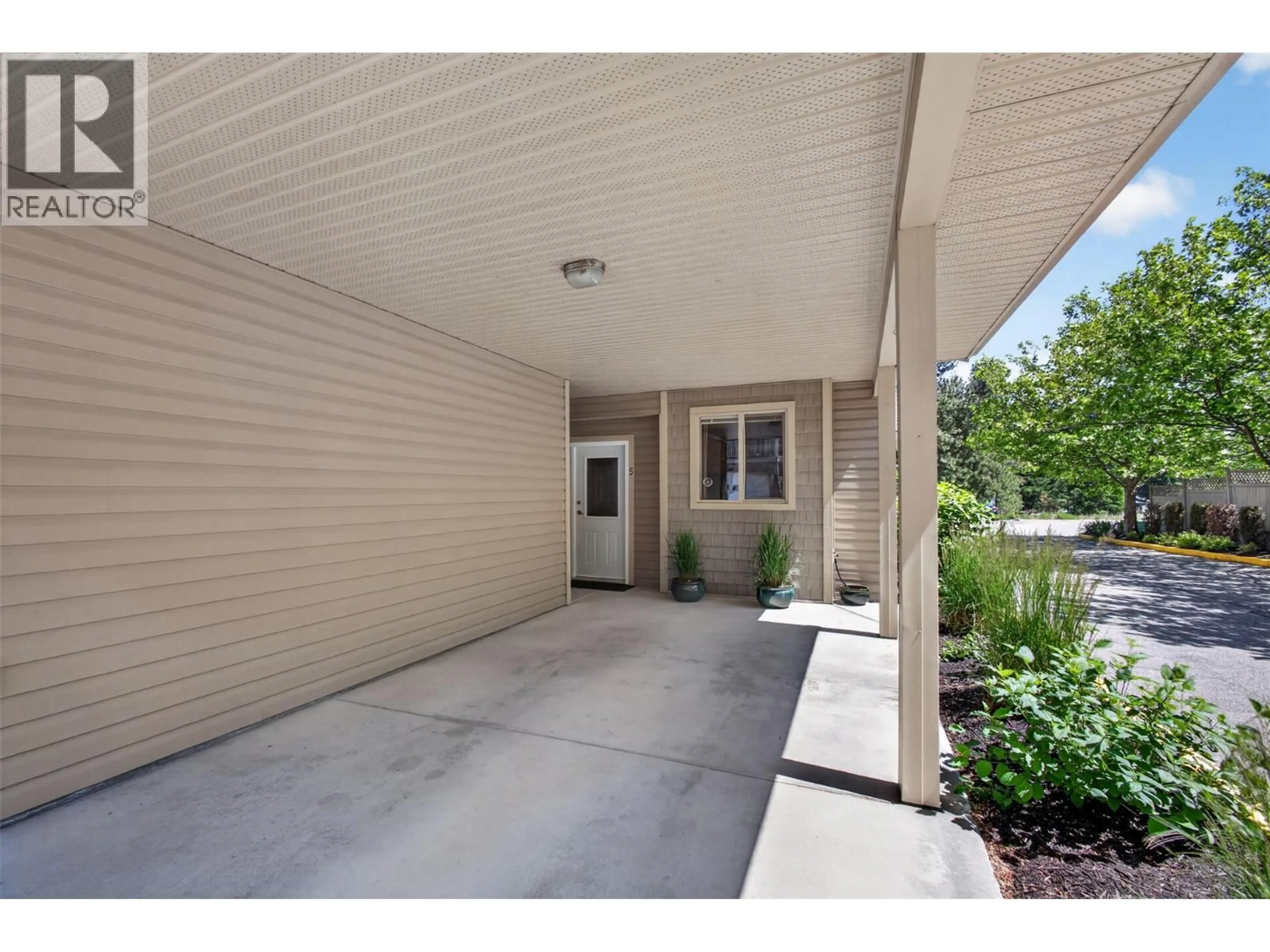 Unknown for 5 - 1798 OLYMPUS WAY, West Kelowna British Columbia V1Z3H9