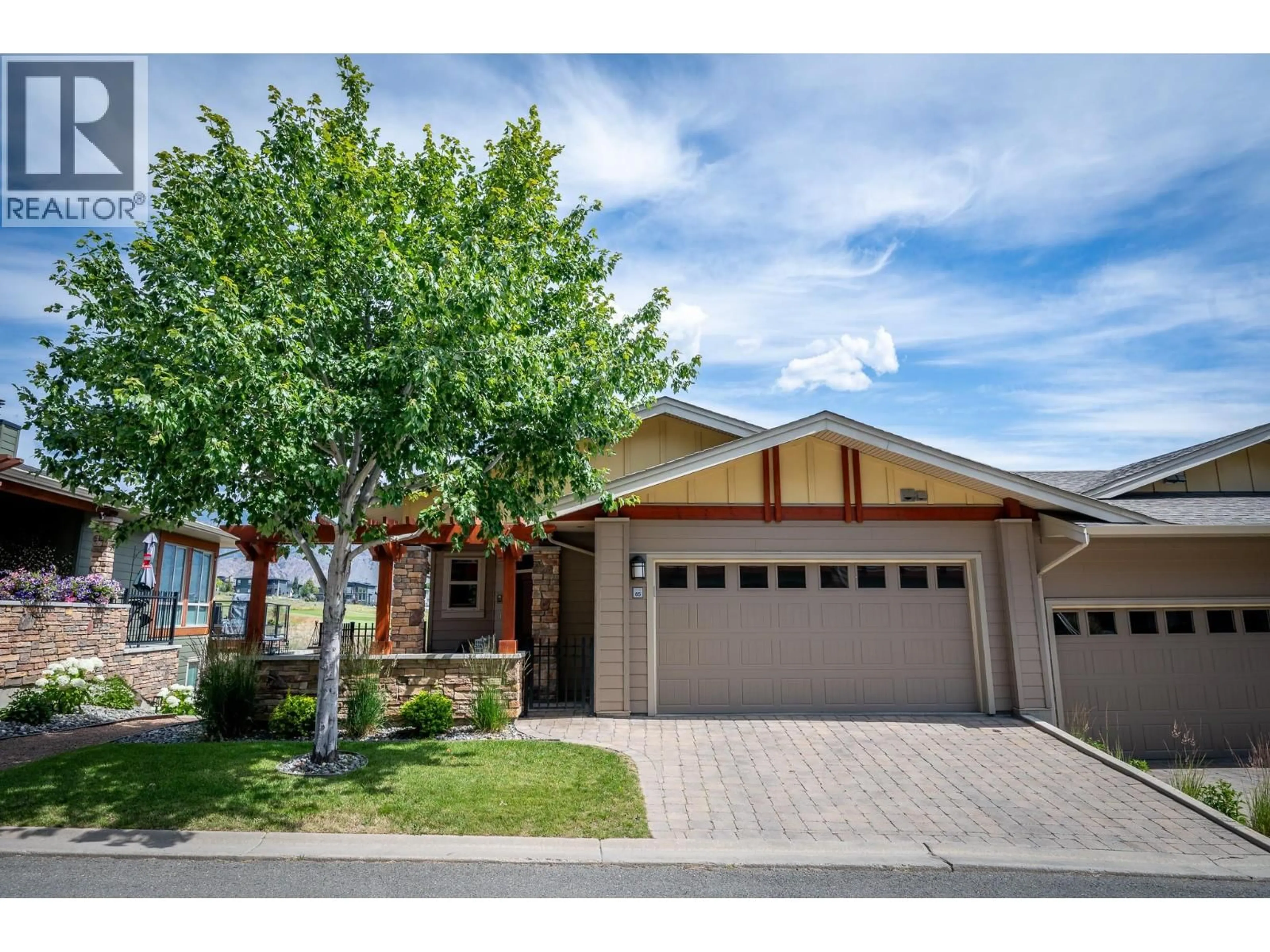 Home with vinyl exterior material, street for 85 - 130 COLEBROOK ROAD, Kamloops British Columbia V1S0B4