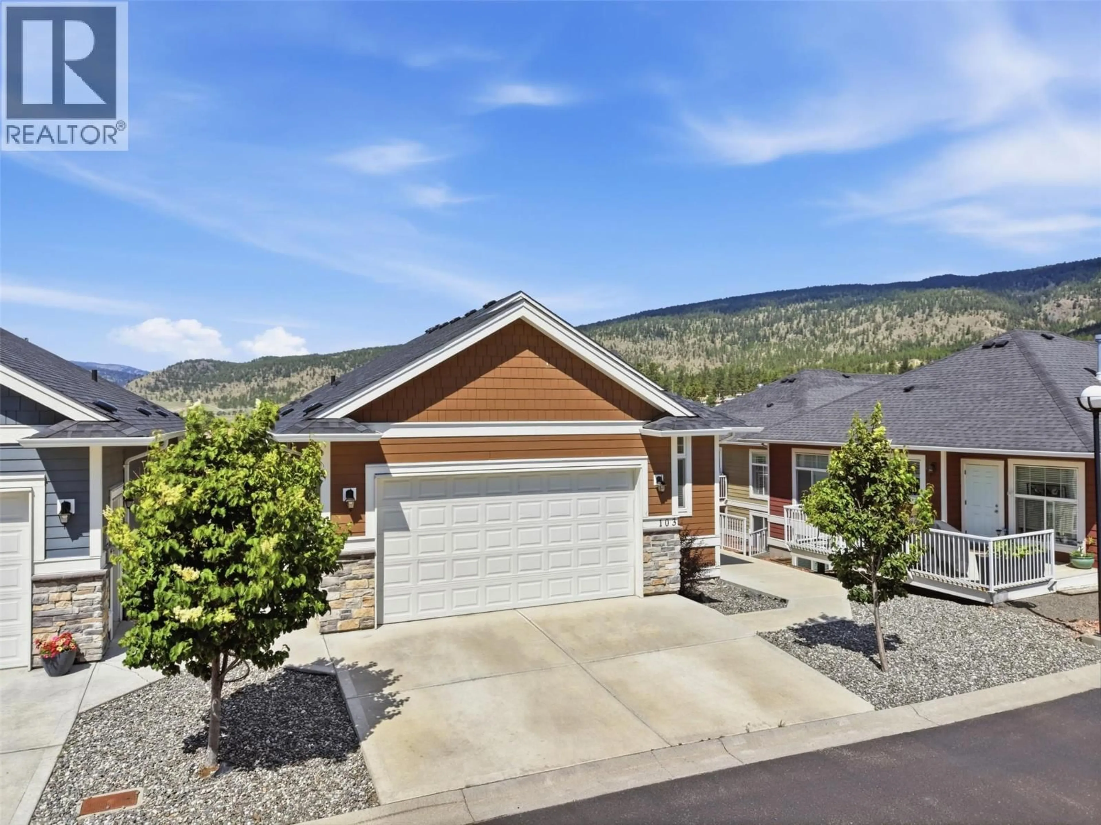Home with vinyl exterior material, mountain view for 103 - 2514 SPRING BANK AVENUE, Merritt British Columbia V1K0B1
