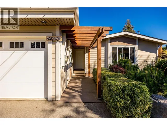 12313 KALAVISTA DRIVE, Coldstream 5