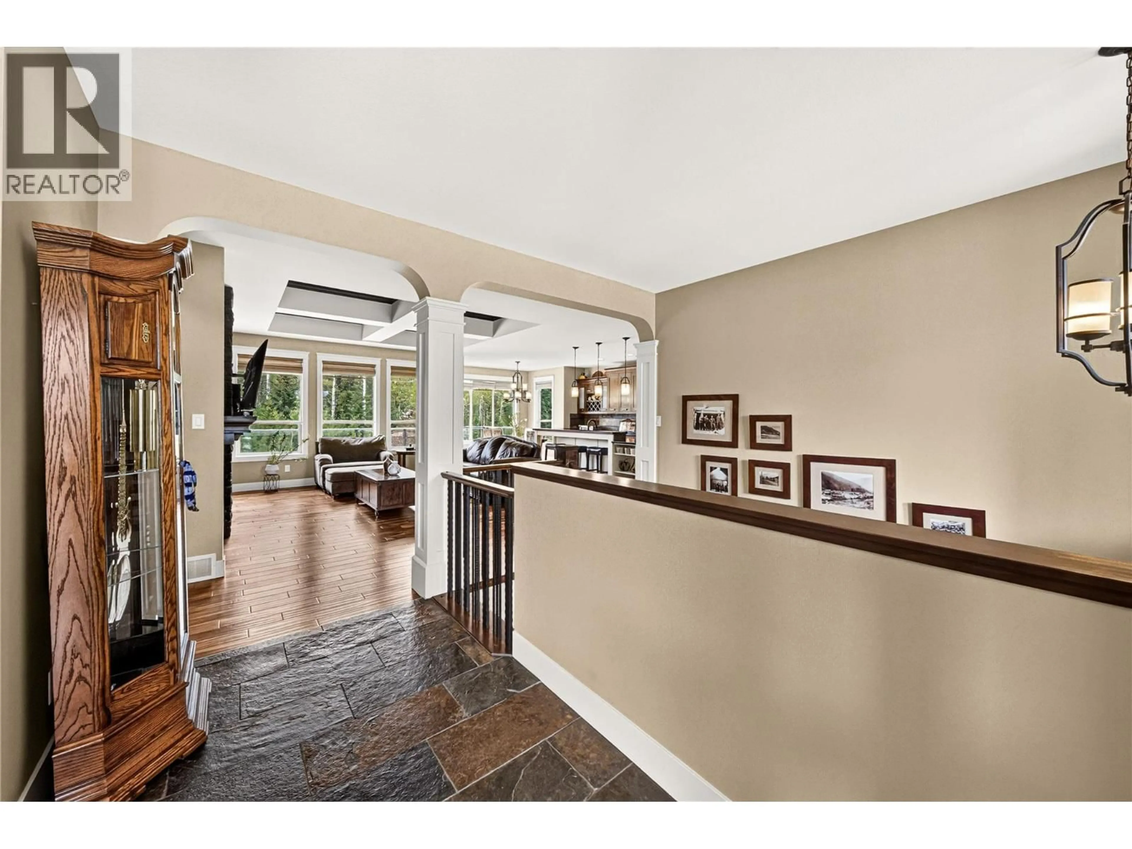 Indoor entryway for 2104 WHISKEY JACK DRIVE, Sparwood British Columbia V0B2G2