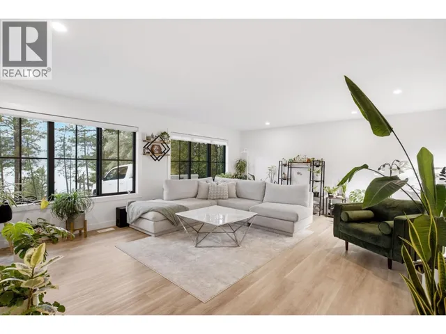 16515 COMMONAGE ROAD, Lake Country 5