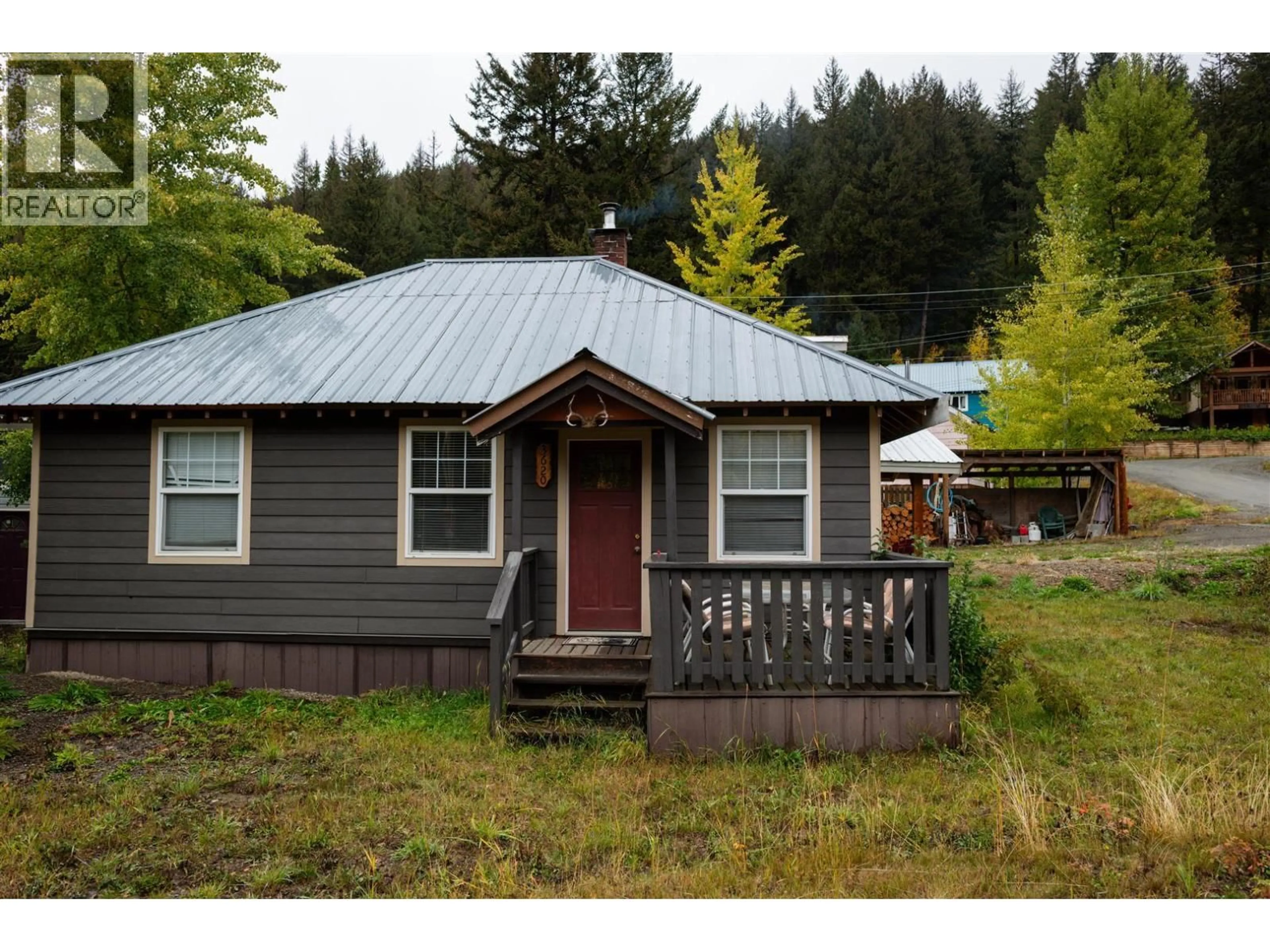 Home with vinyl exterior material, unknown for 3620 PIONEER ROAD, Bralorne British Columbia V0K1P0