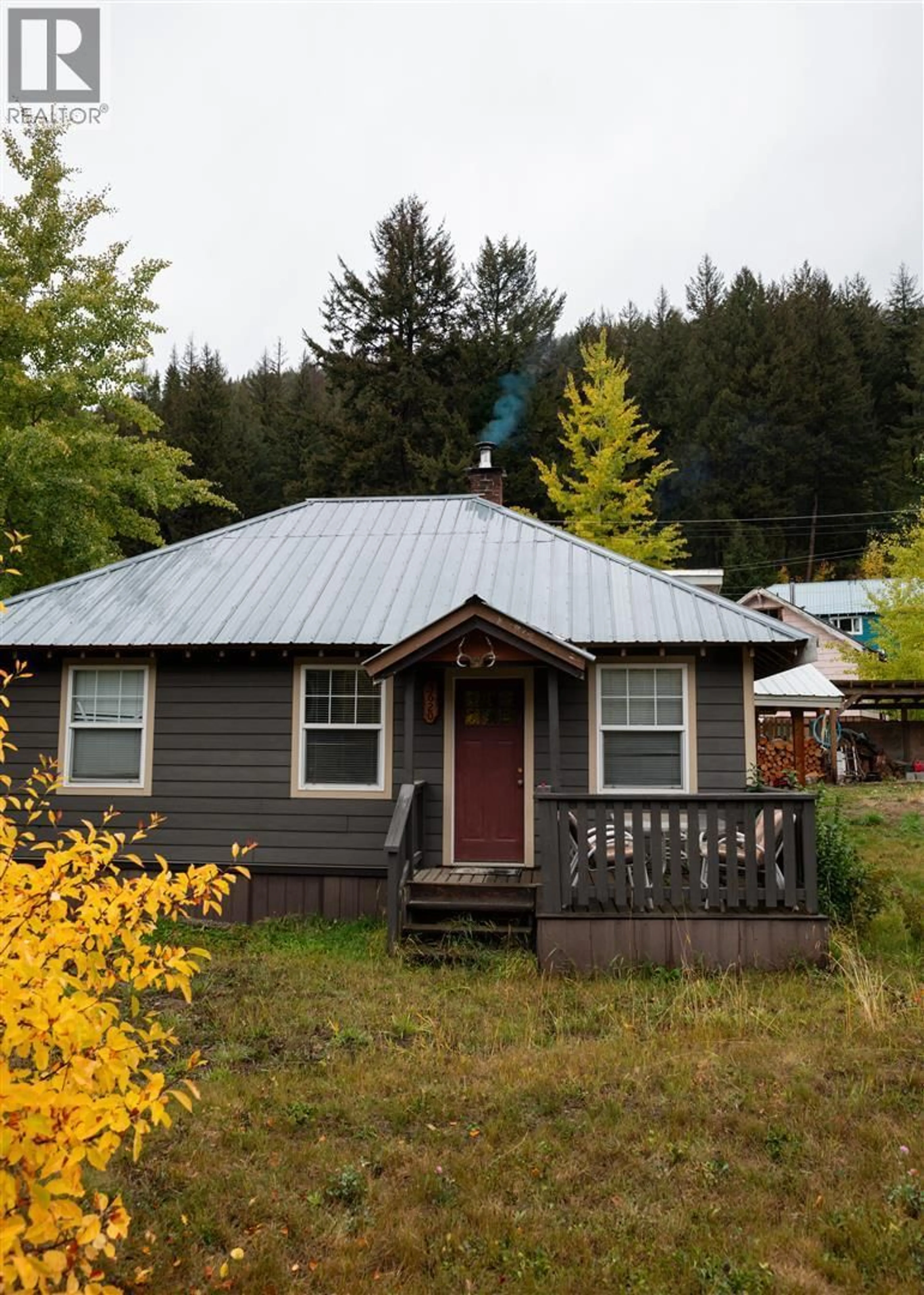 Home with vinyl exterior material, street for 3620 PIONEER ROAD, Bralorne British Columbia V0K1P0