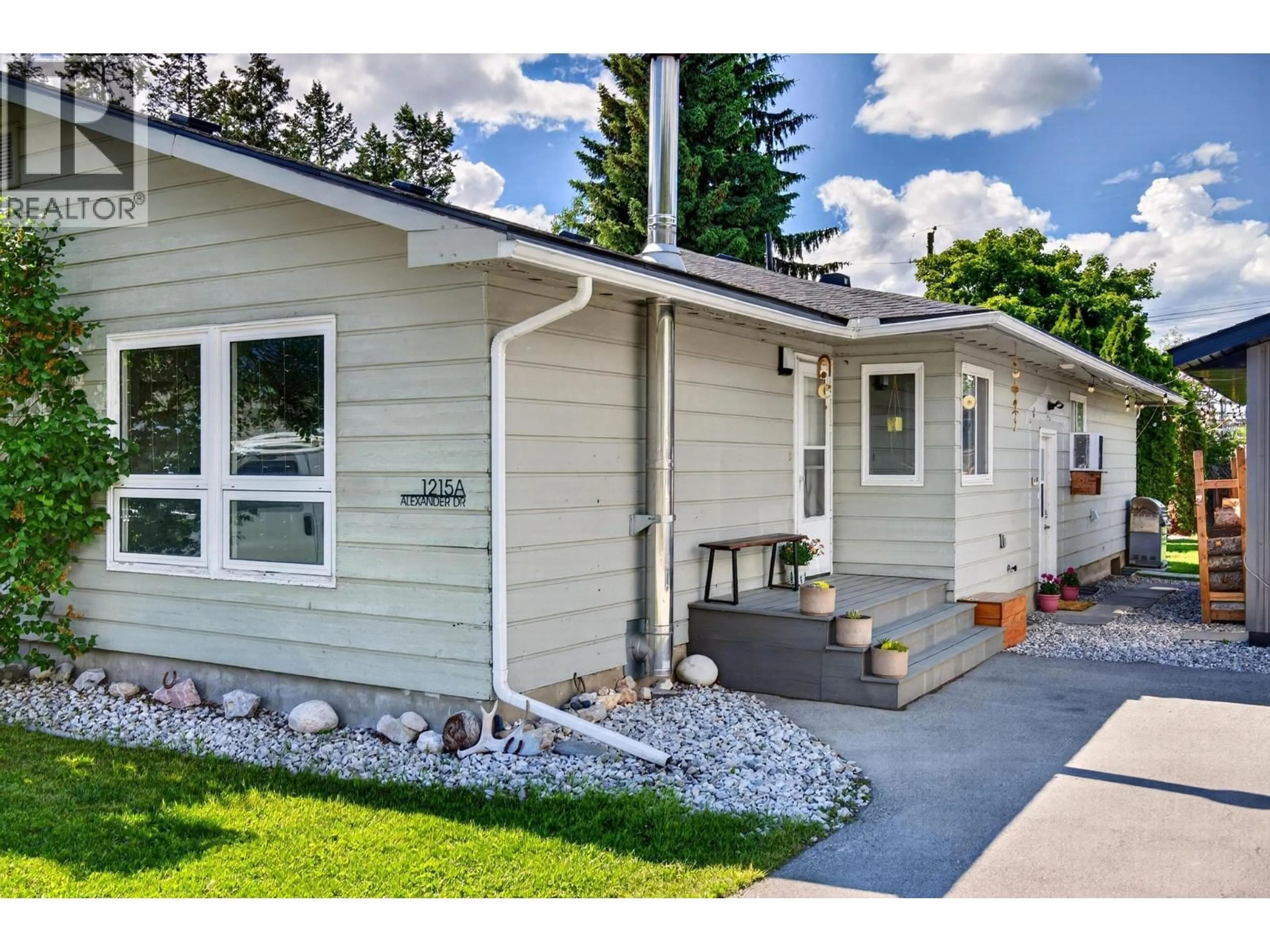 Home with vinyl exterior material, street for A-1215 ALEXANDER DRIVE, Golden British Columbia V0A1H0
