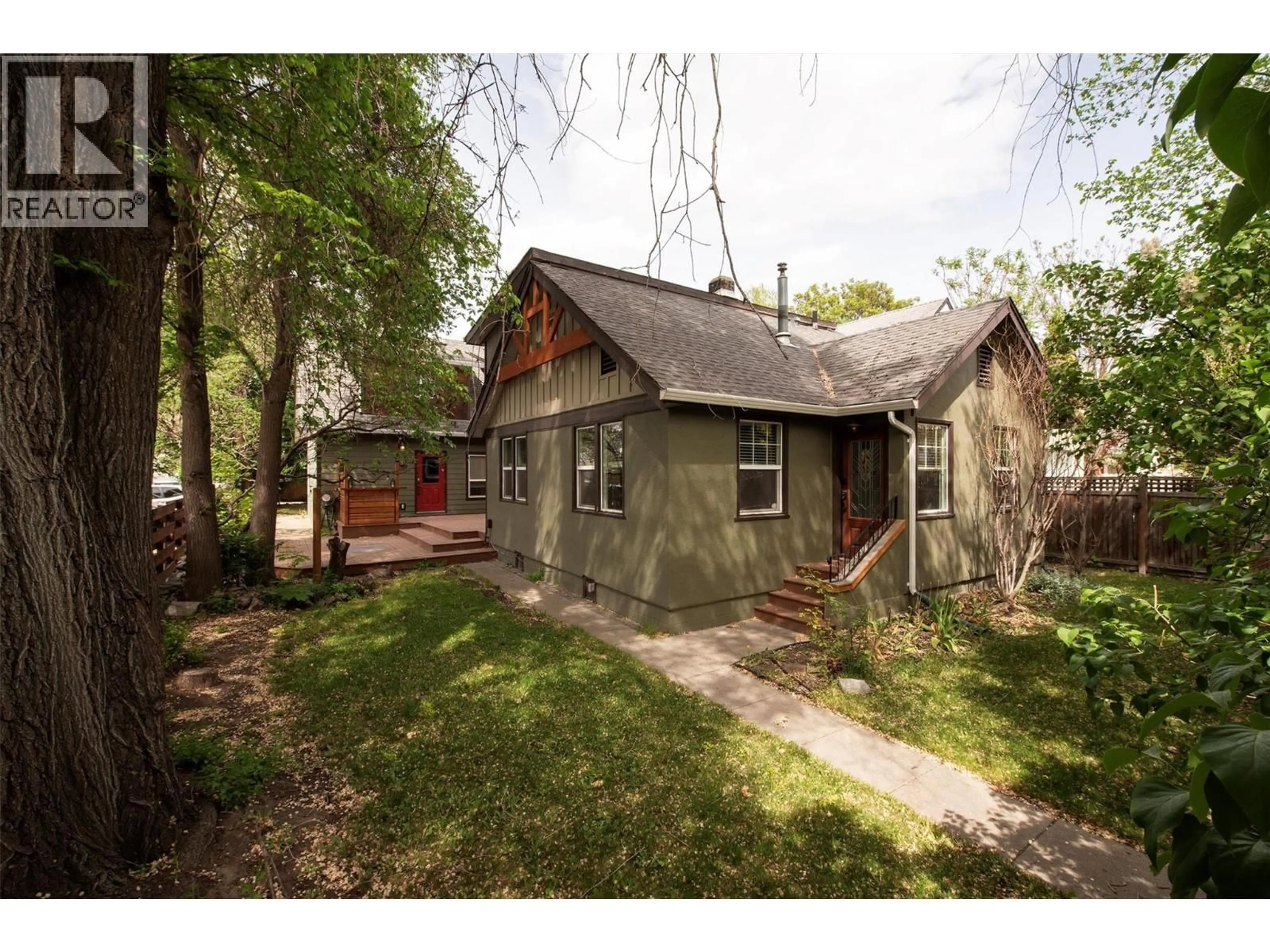 Unknown for 730 FULLER AVENUE, Kelowna British Columbia V1Y6X3